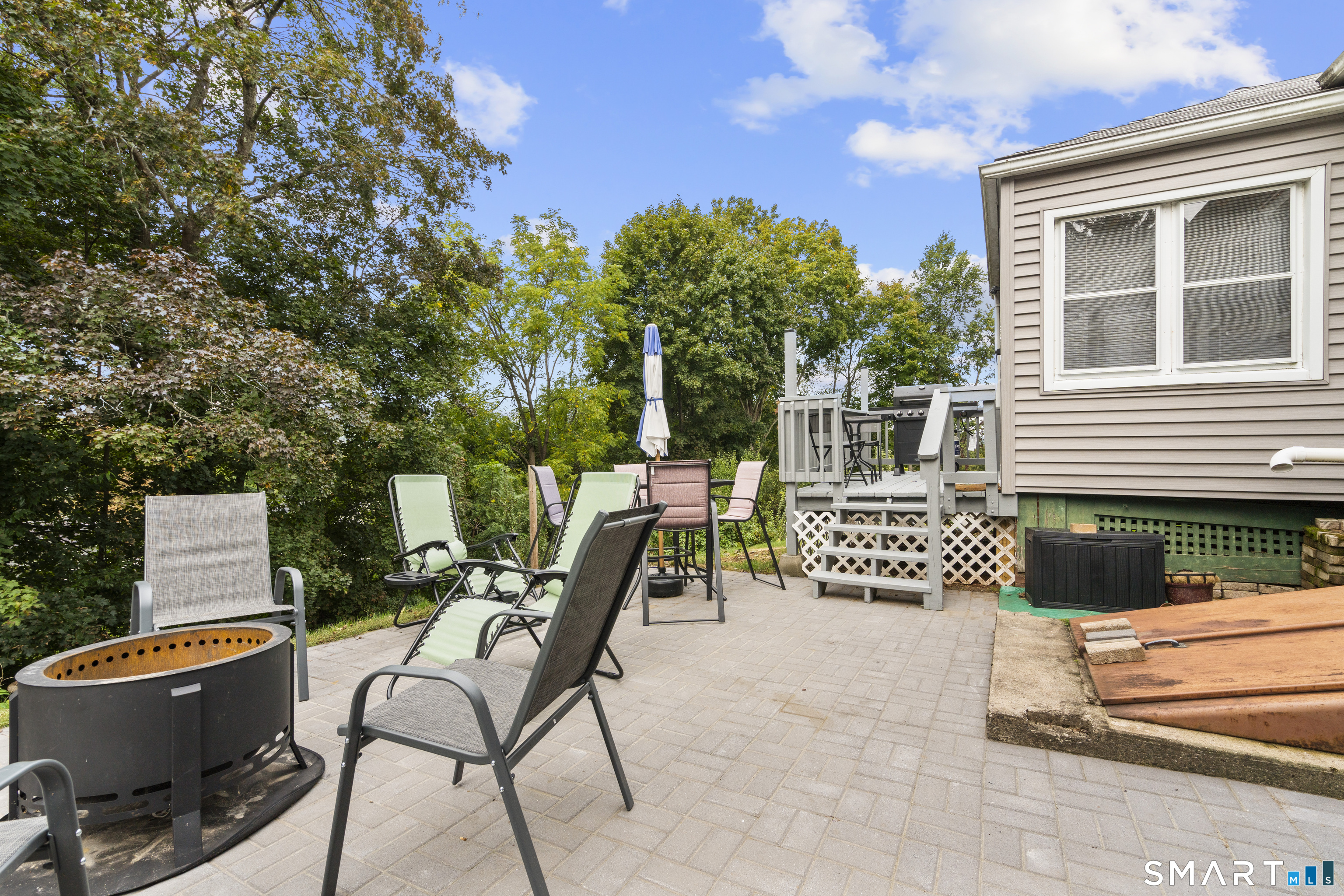 185 Columbus Avenue Property Photo 21