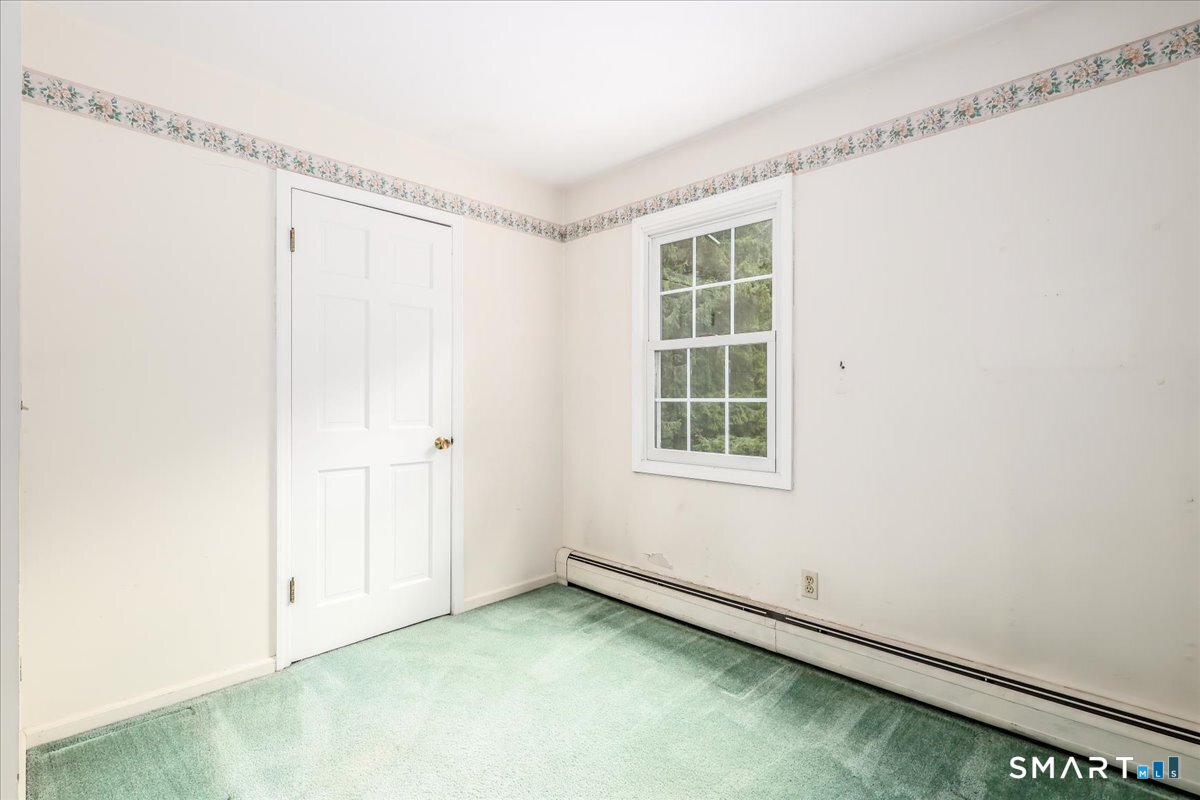 264 Chestnut Land Road Property Photo 8