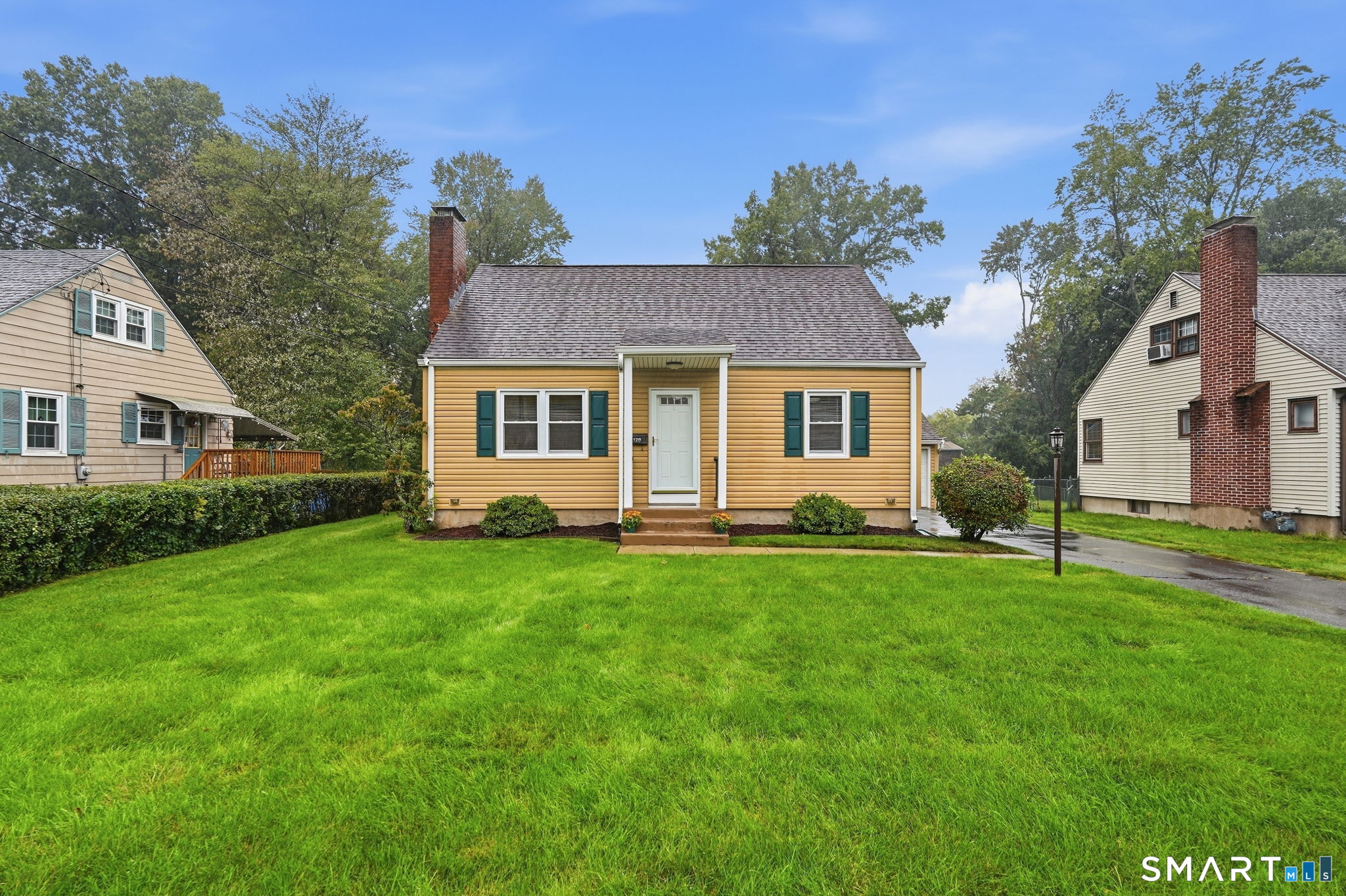 120 White Street Property Photo 1