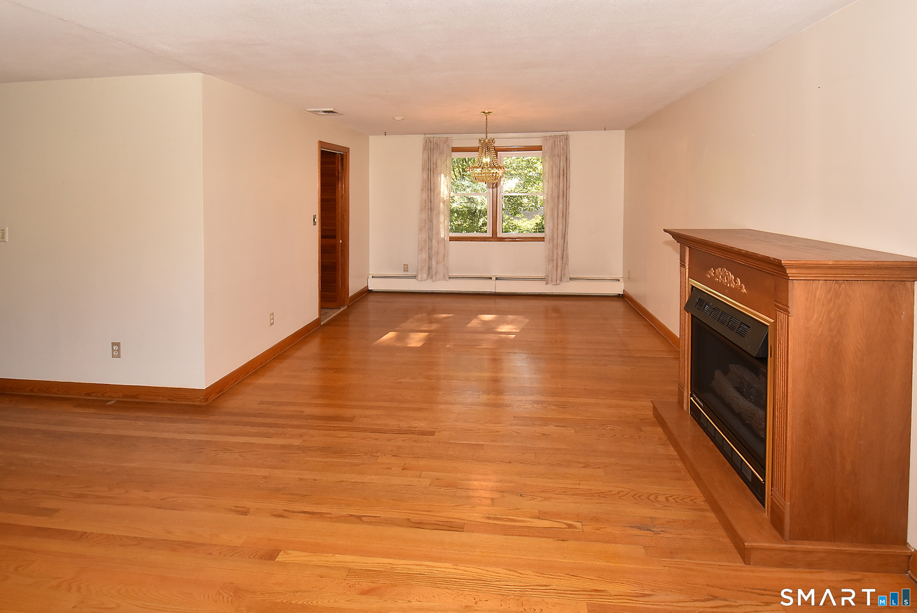 132 Ridge Crest Circle Property Photo 9