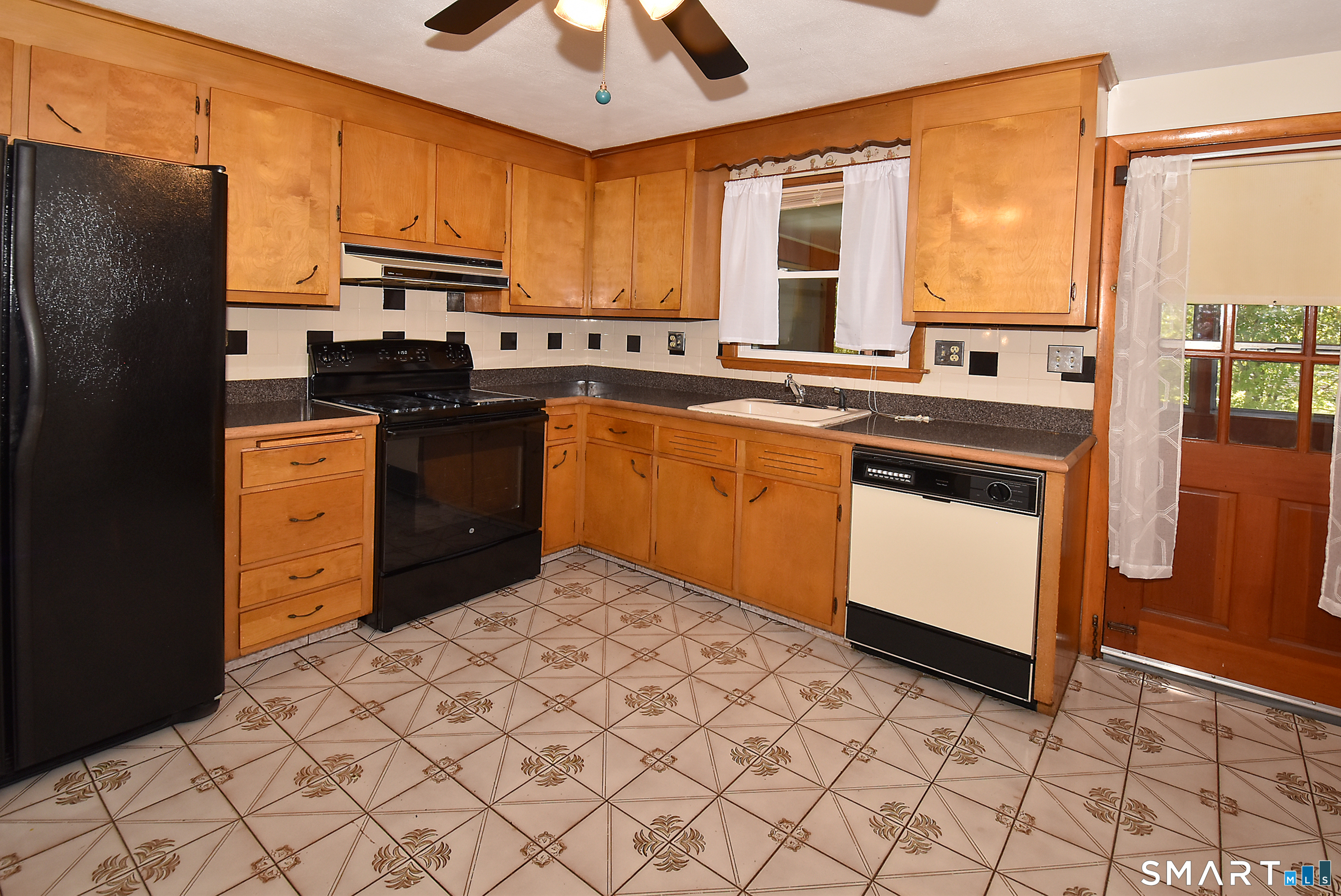 132 Ridge Crest Circle Property Photo 15