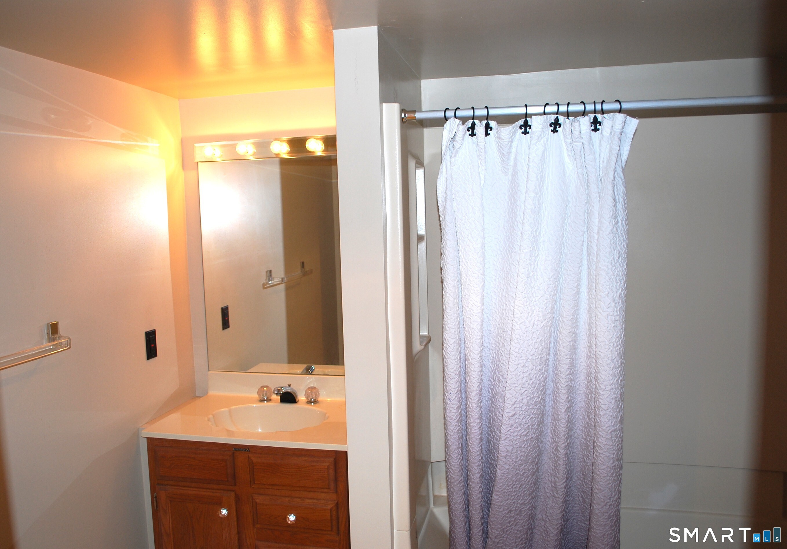 30 Bellmere Avenue Property Photo 5
