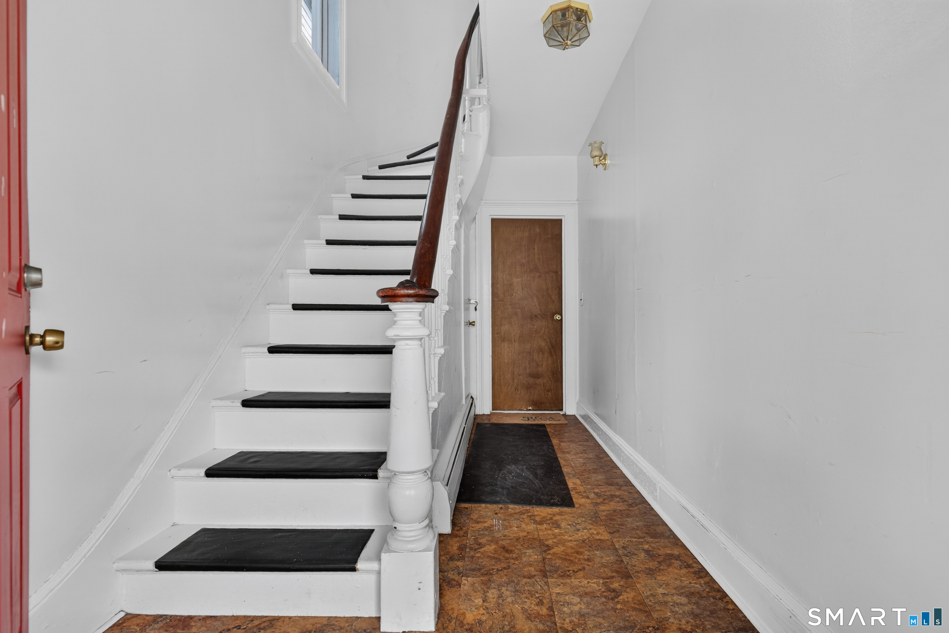 191 Willow (first Floor) Street Property Photo 2
