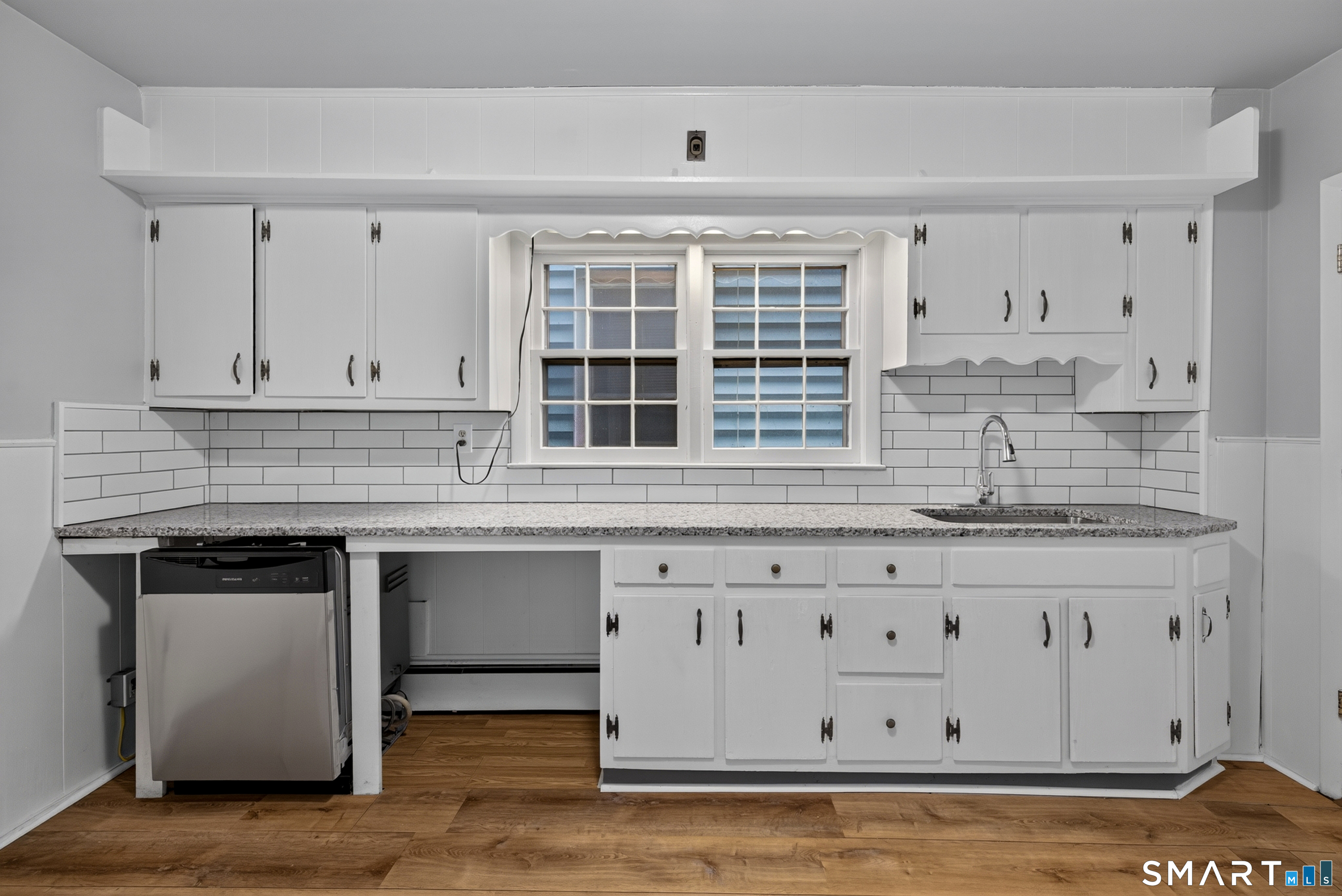 191 Willow (first Floor) Street Property Photo 8