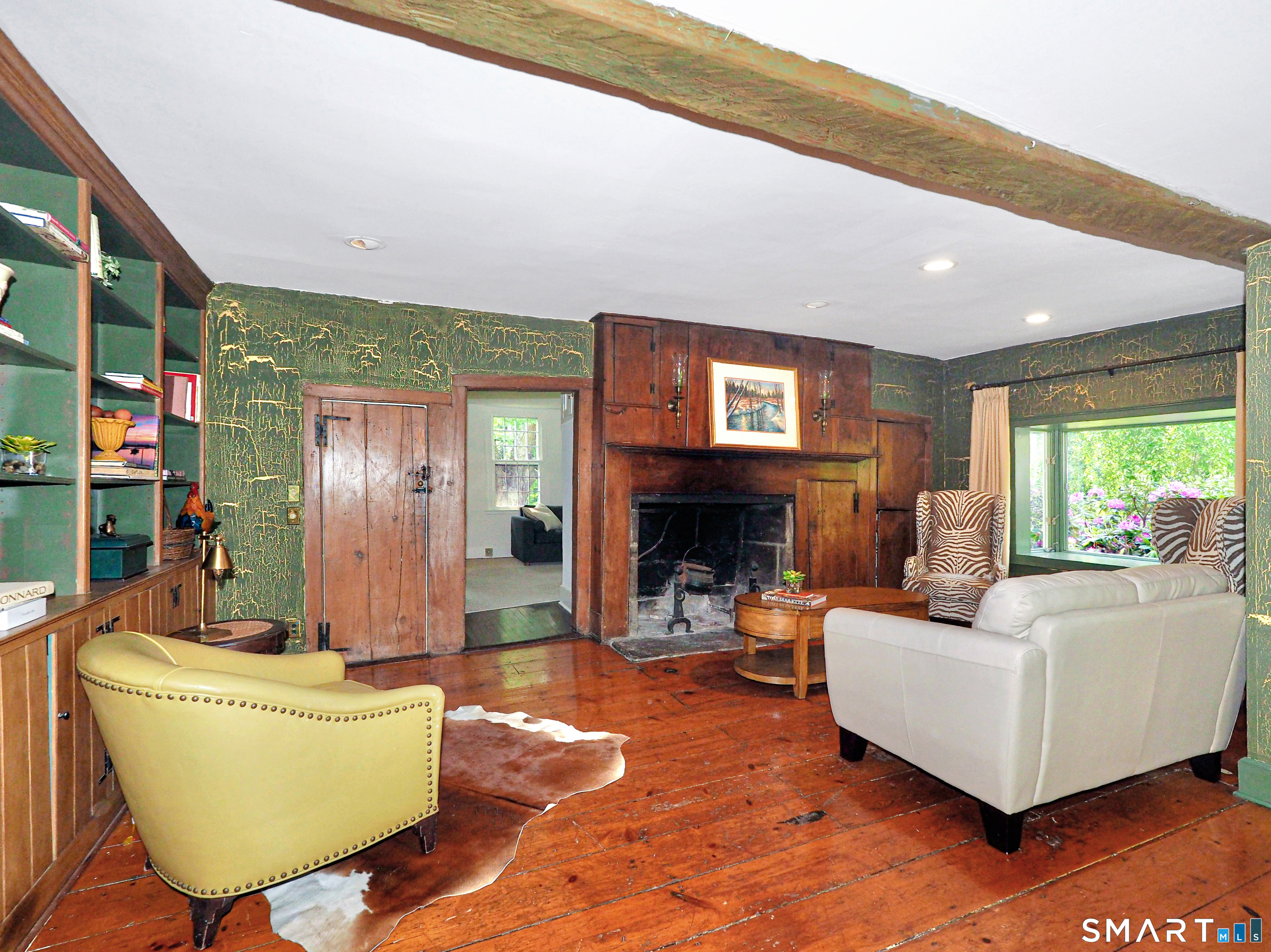1263 Westover Road Property Photo 5