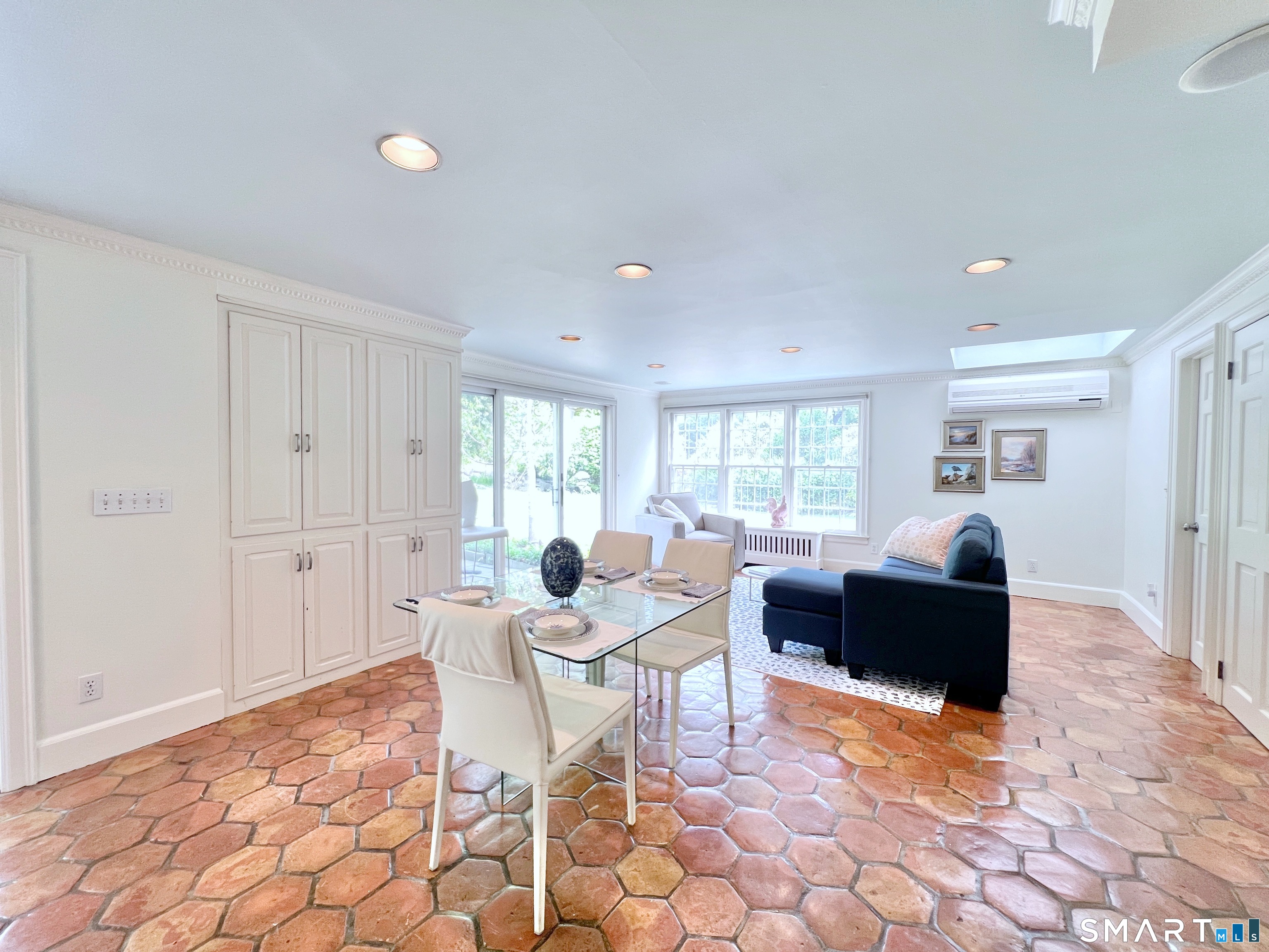 1263 Westover Road Property Photo 8