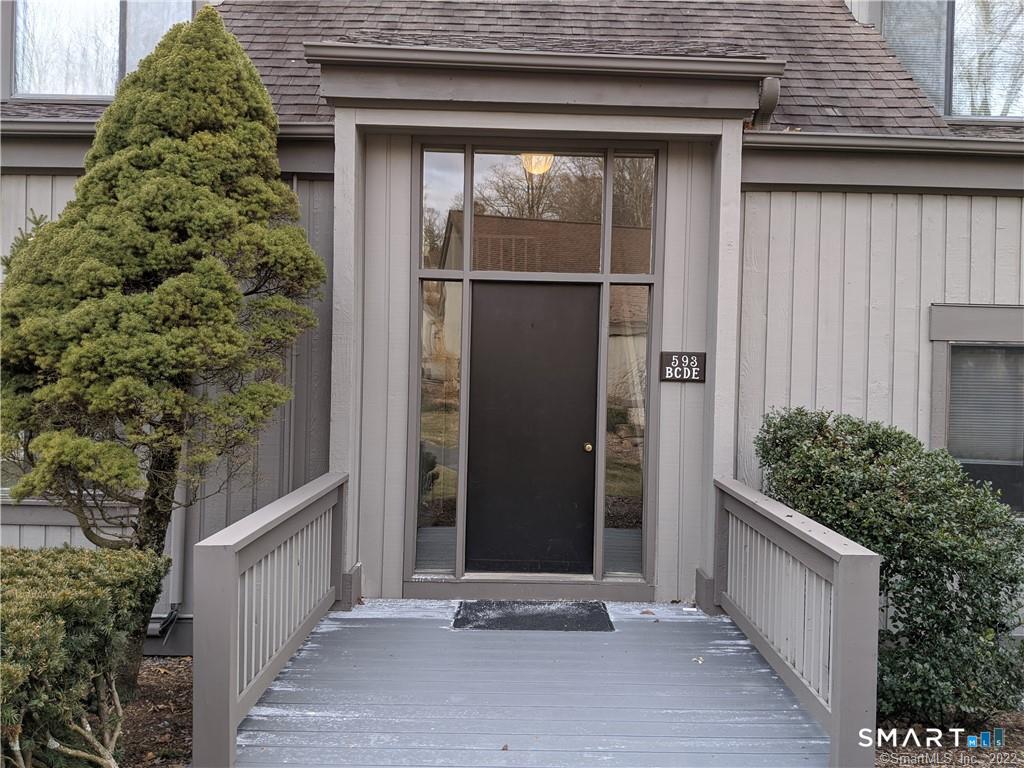 593 Heritage E Village Property Photo 8