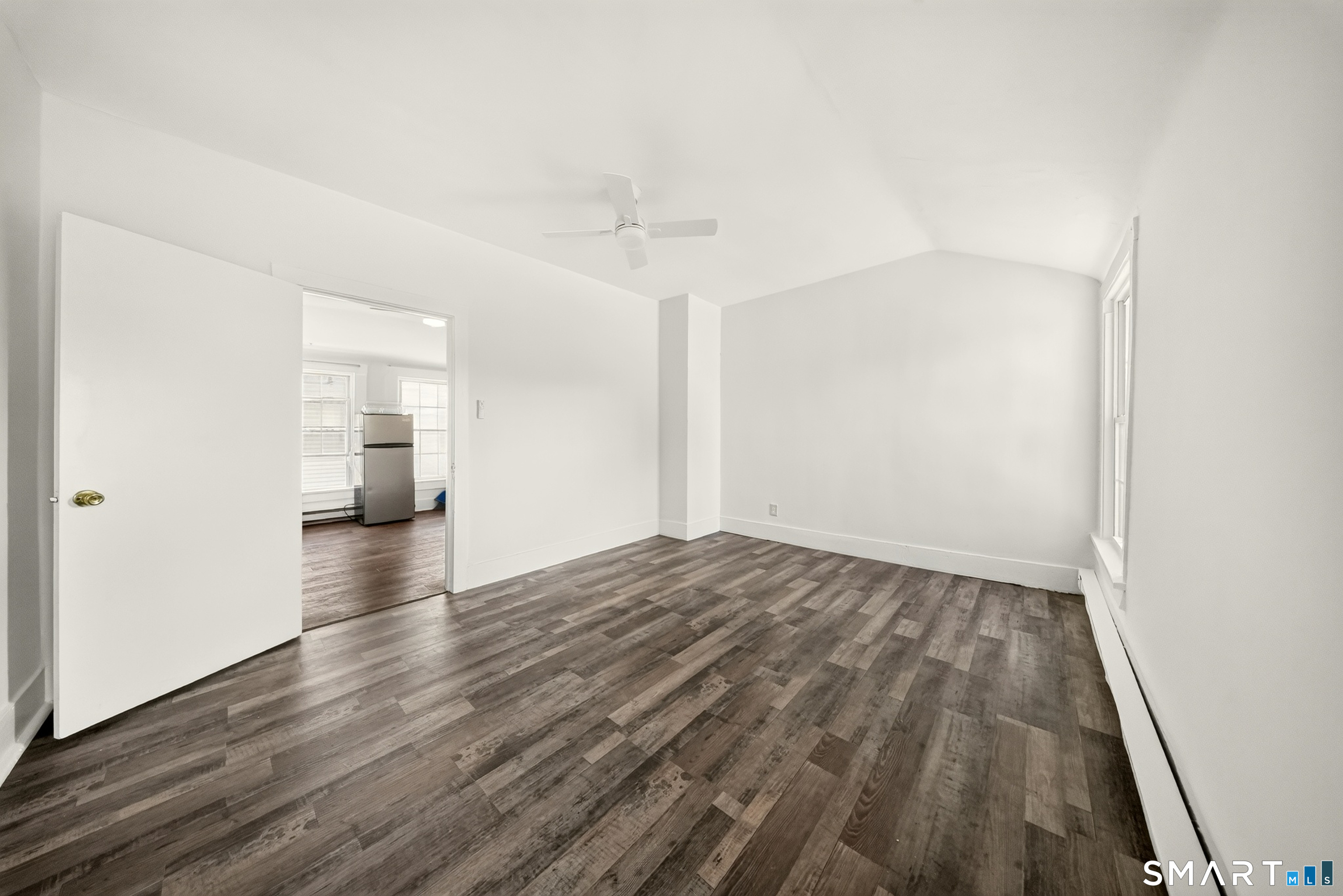 42-46 Hanford Avenue Property Photo 10