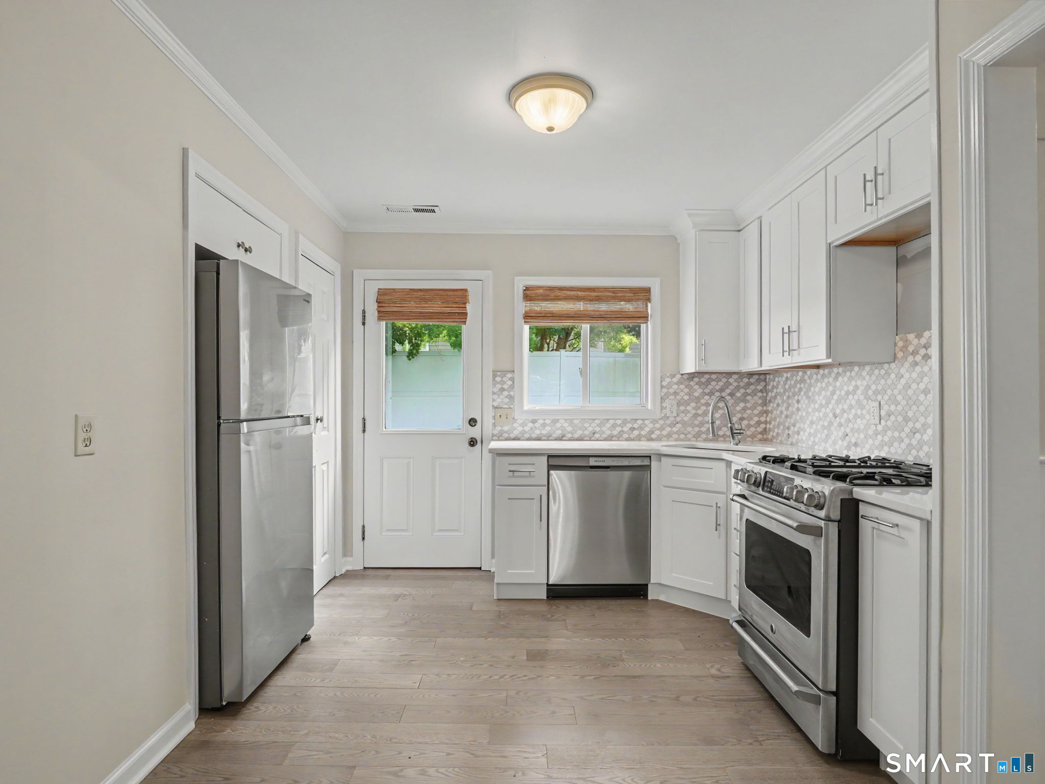 40 Tupper Drive Property Photo 9