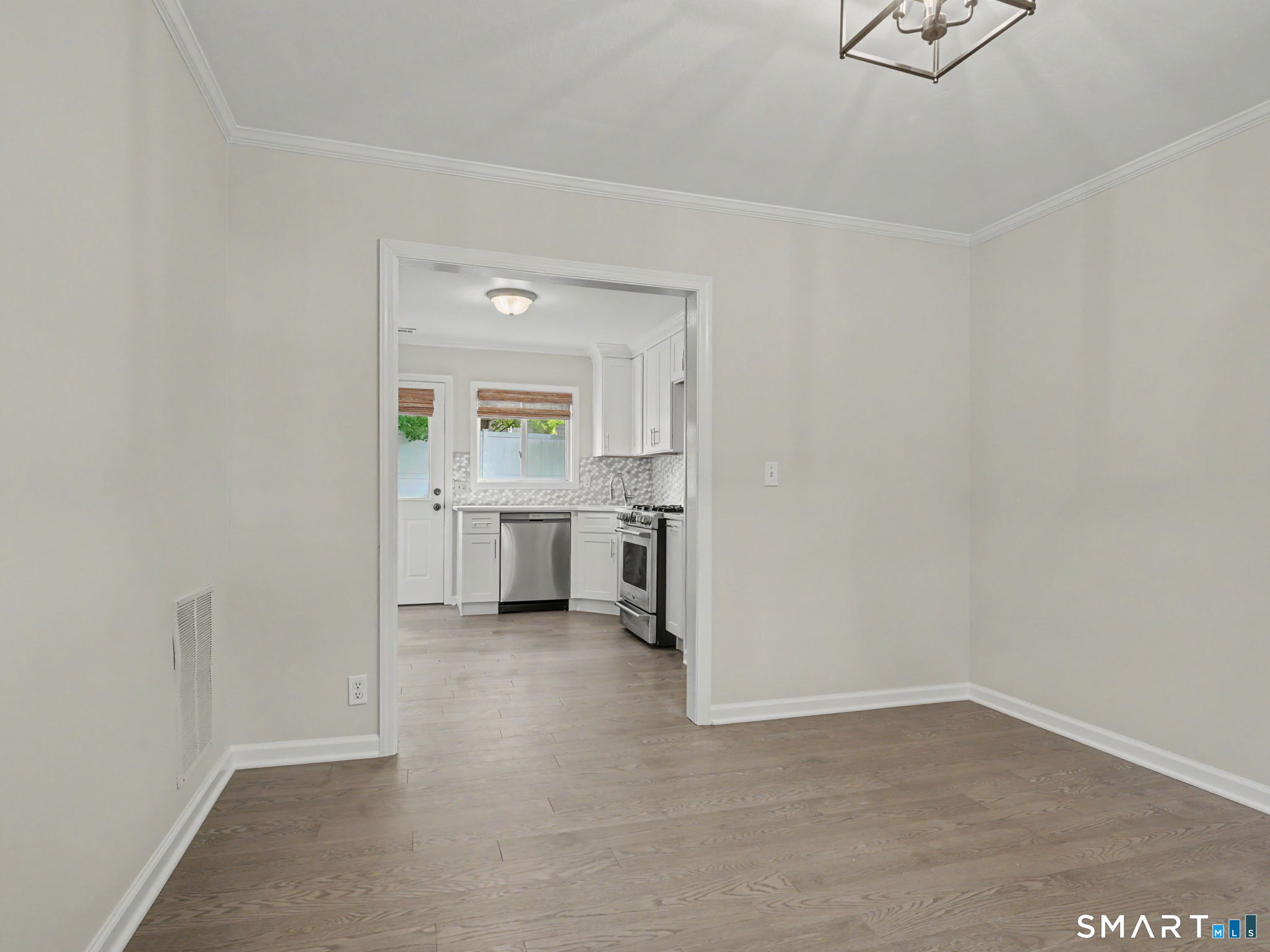 40 Tupper Drive Property Photo 13