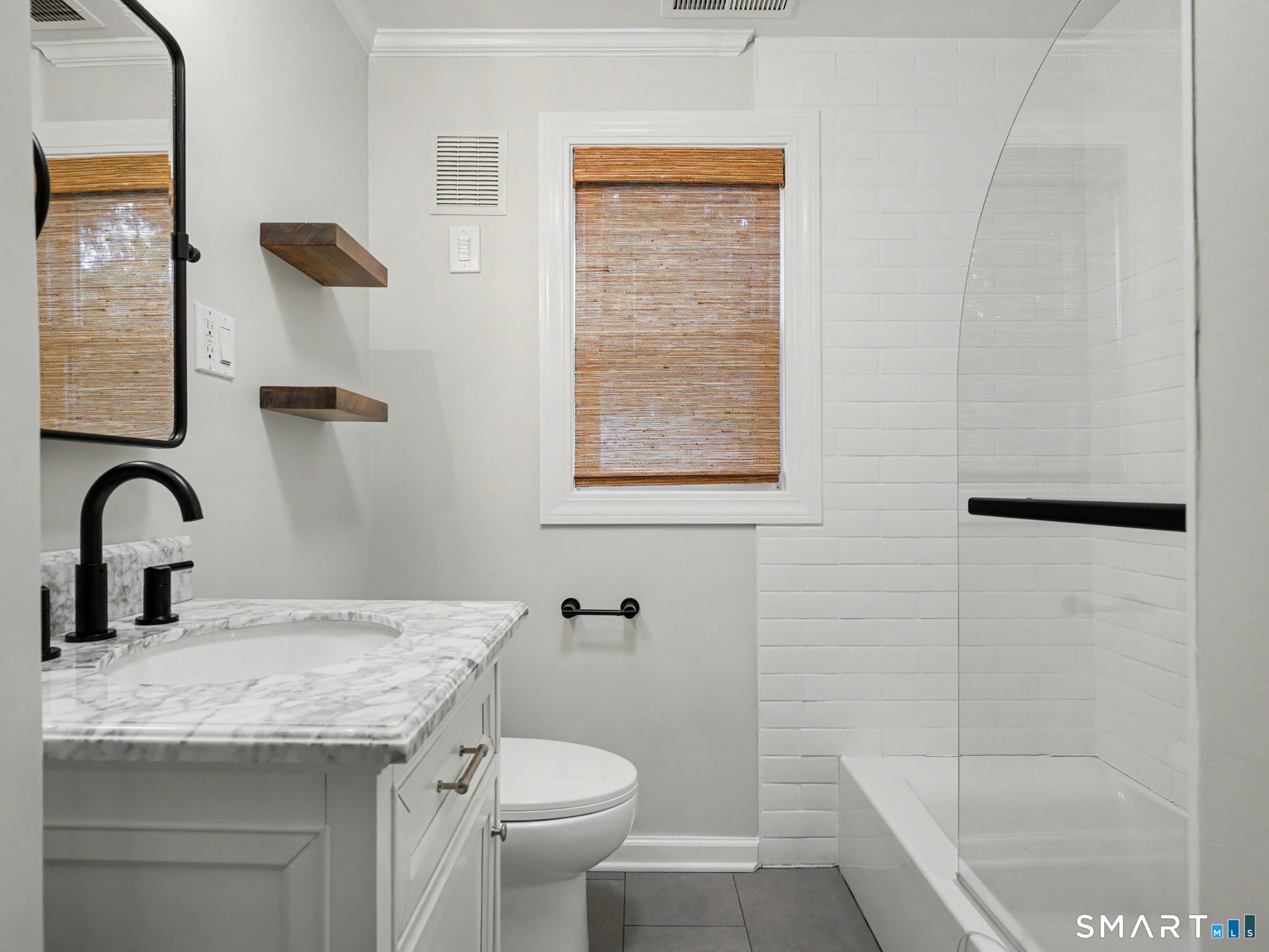 40 Tupper Drive Property Photo 16