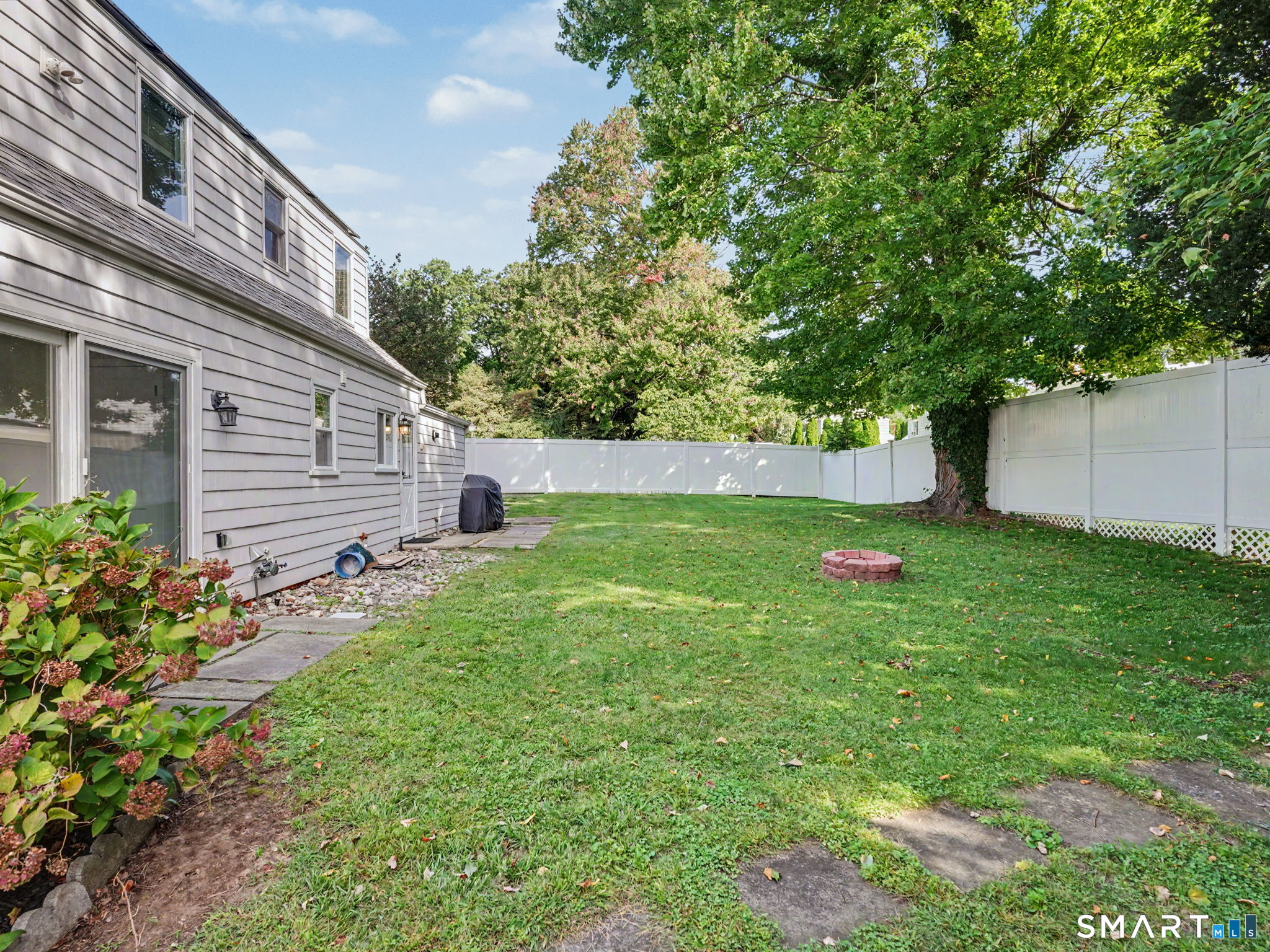 40 Tupper Drive Property Photo 28