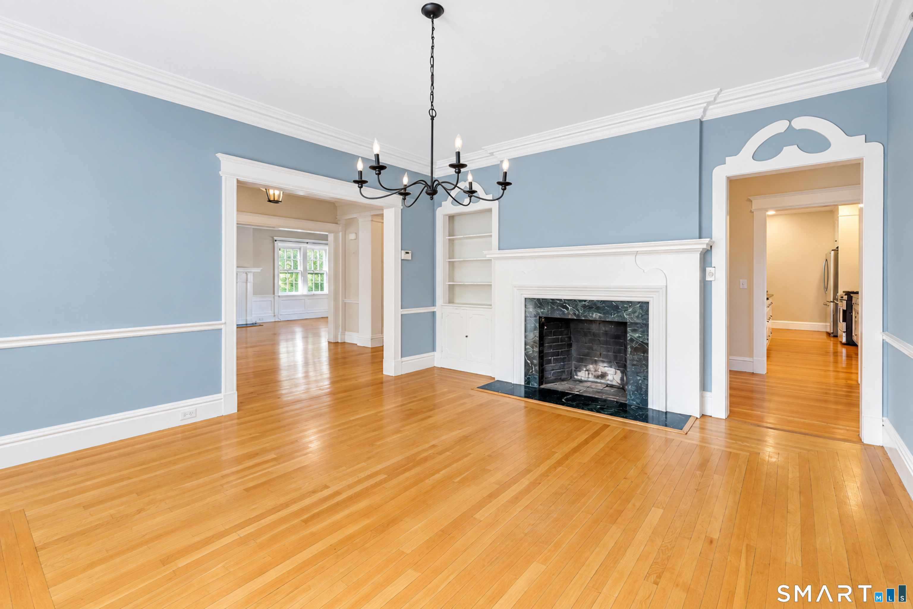352 Mckinley Avenue Property Photo 7