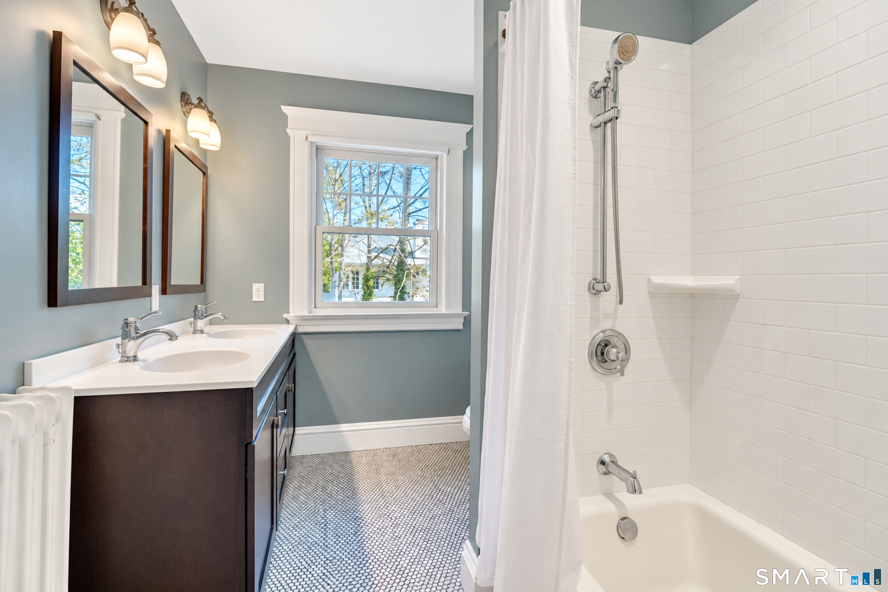 352 Mckinley Avenue Property Photo 24
