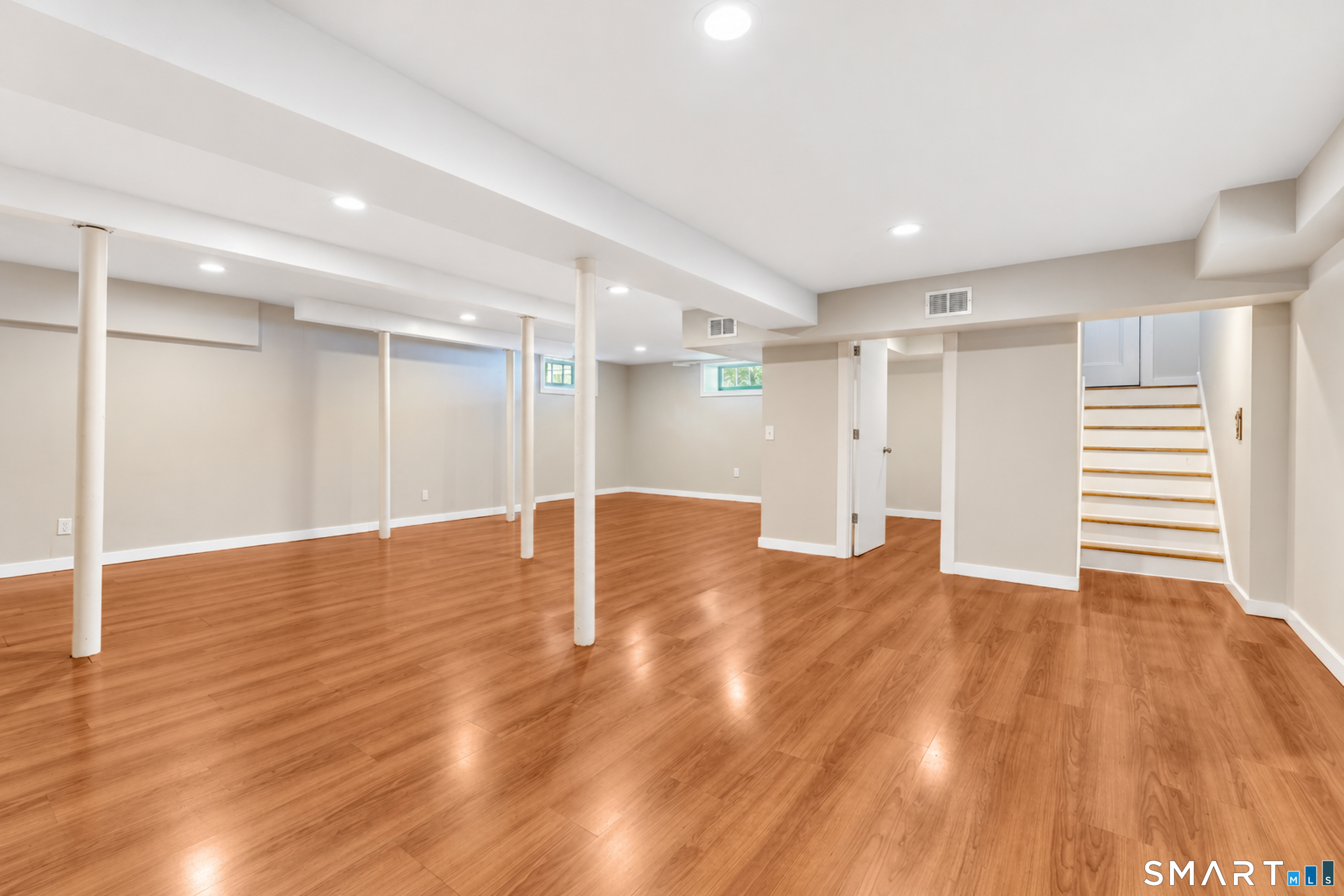 352 Mckinley Avenue Property Photo 27