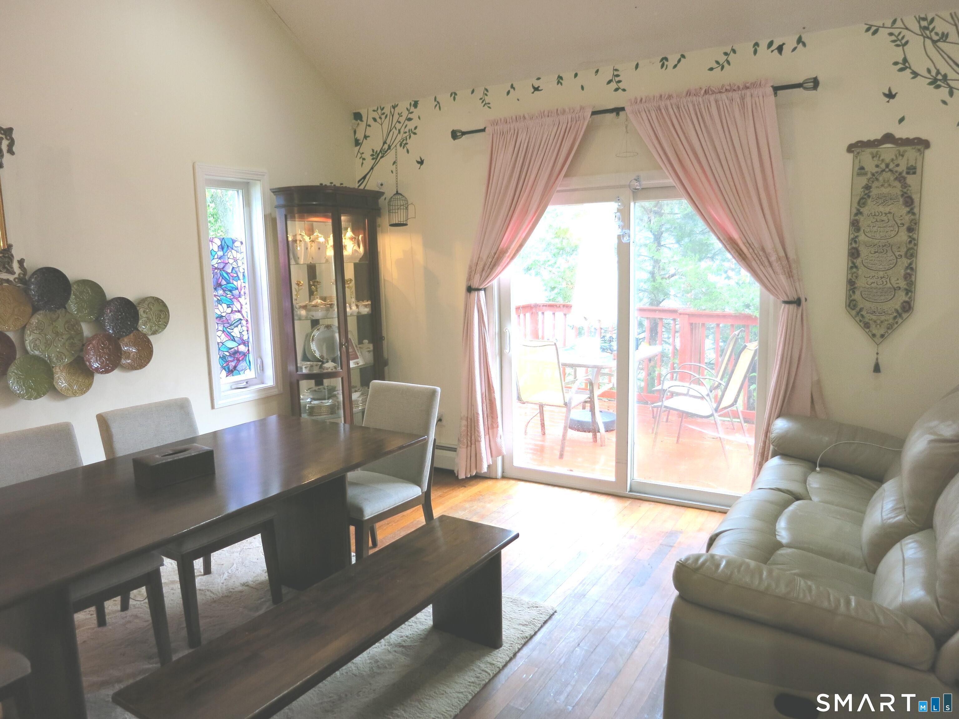 21 Whittier Road Property Photo 4