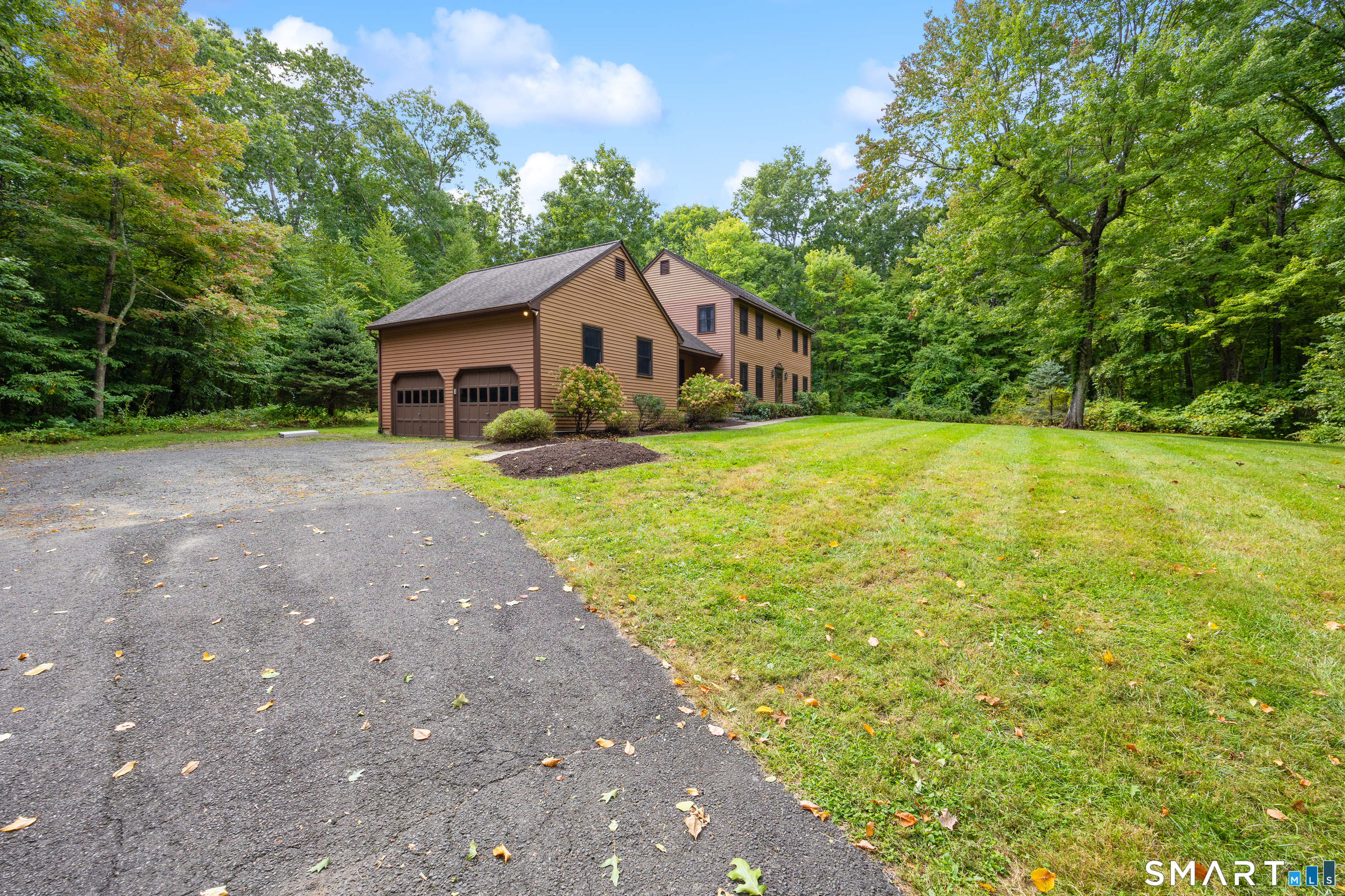 1321 Purchase Brook Road Property Photo 2