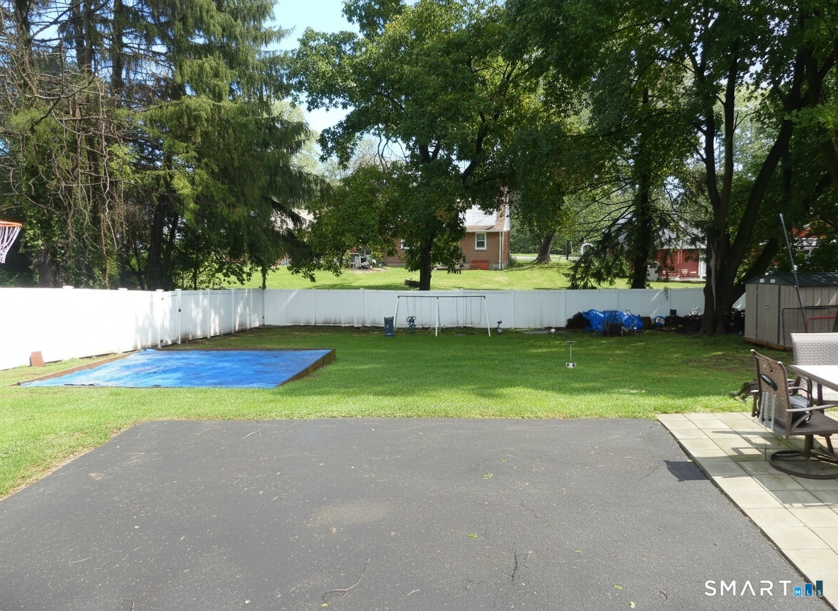 320 Jerome Avenue Property Photo 3