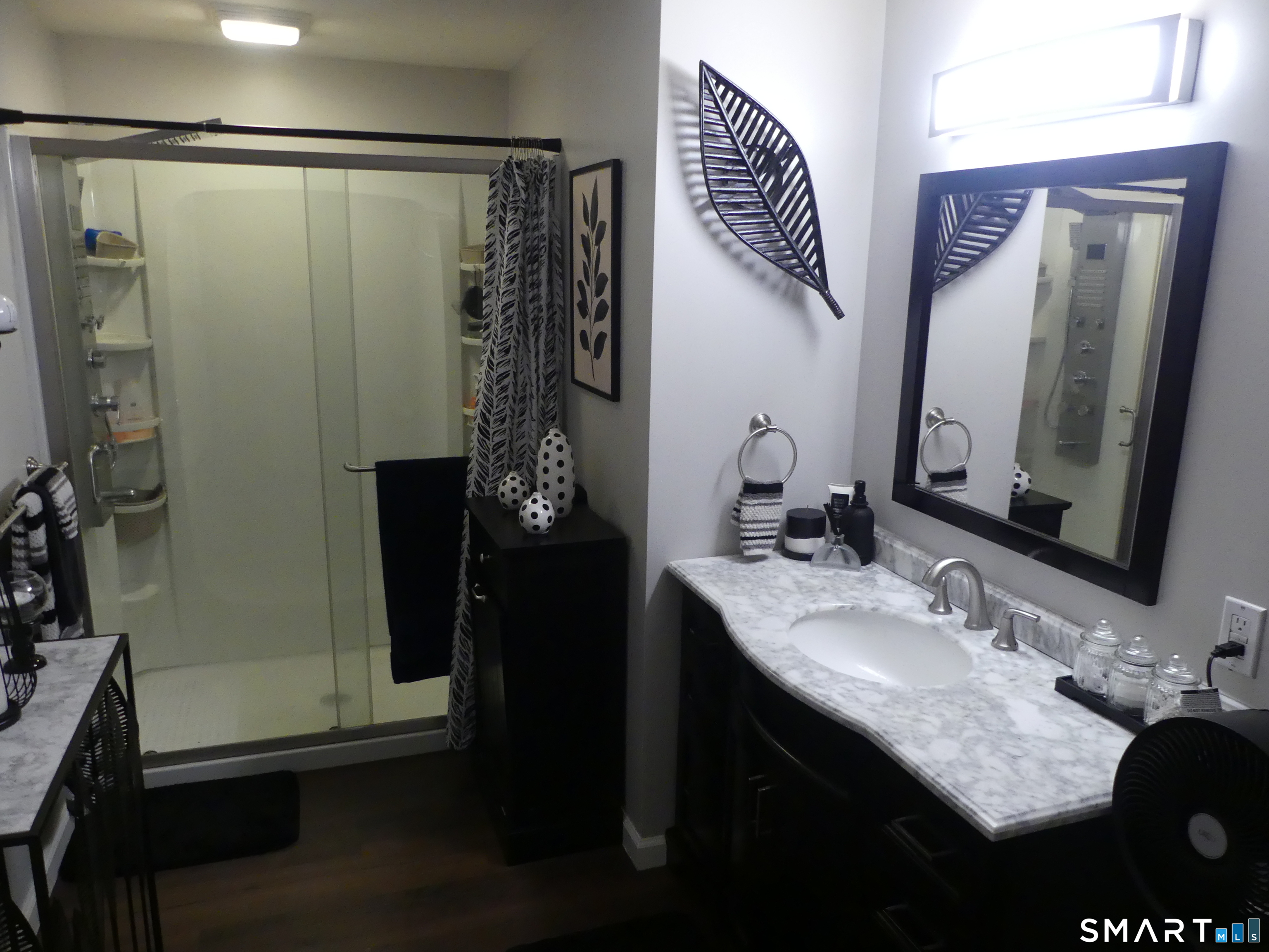 320 Jerome Avenue Property Photo 17