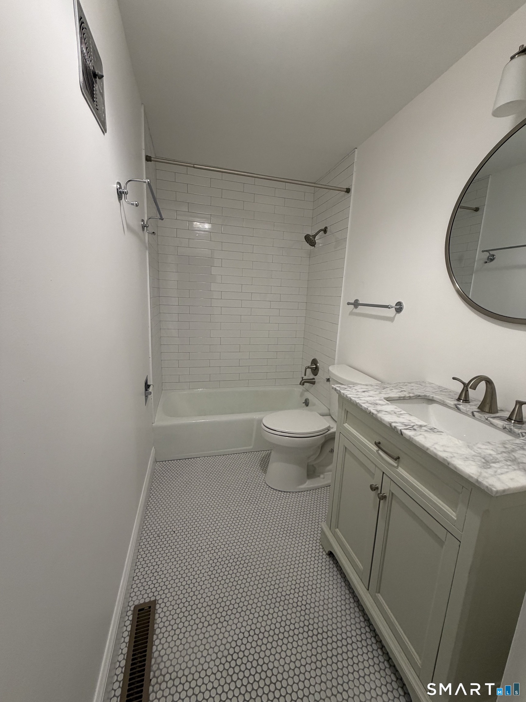 58 Olcott 58 Way Property Photo 6