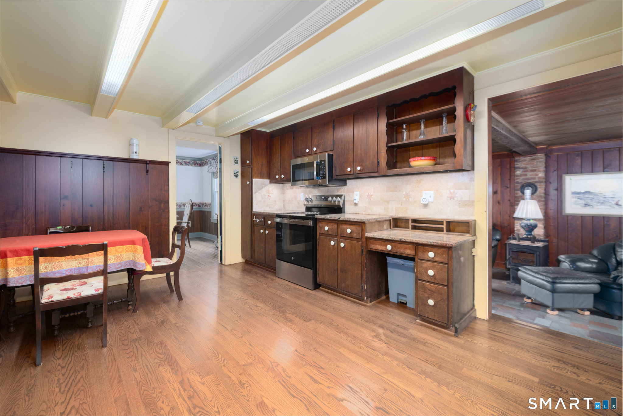 113 Beacon Street Property Photo 5