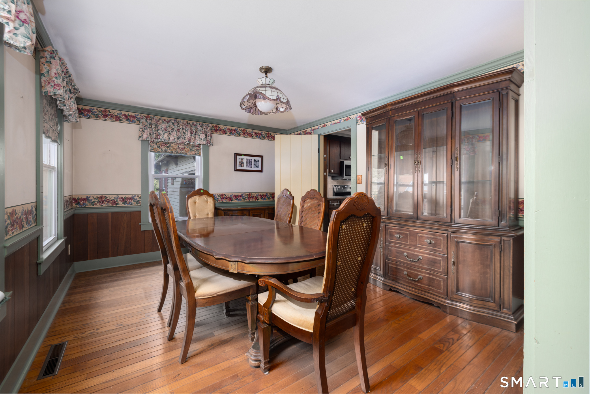 113 Beacon Street Property Photo 13