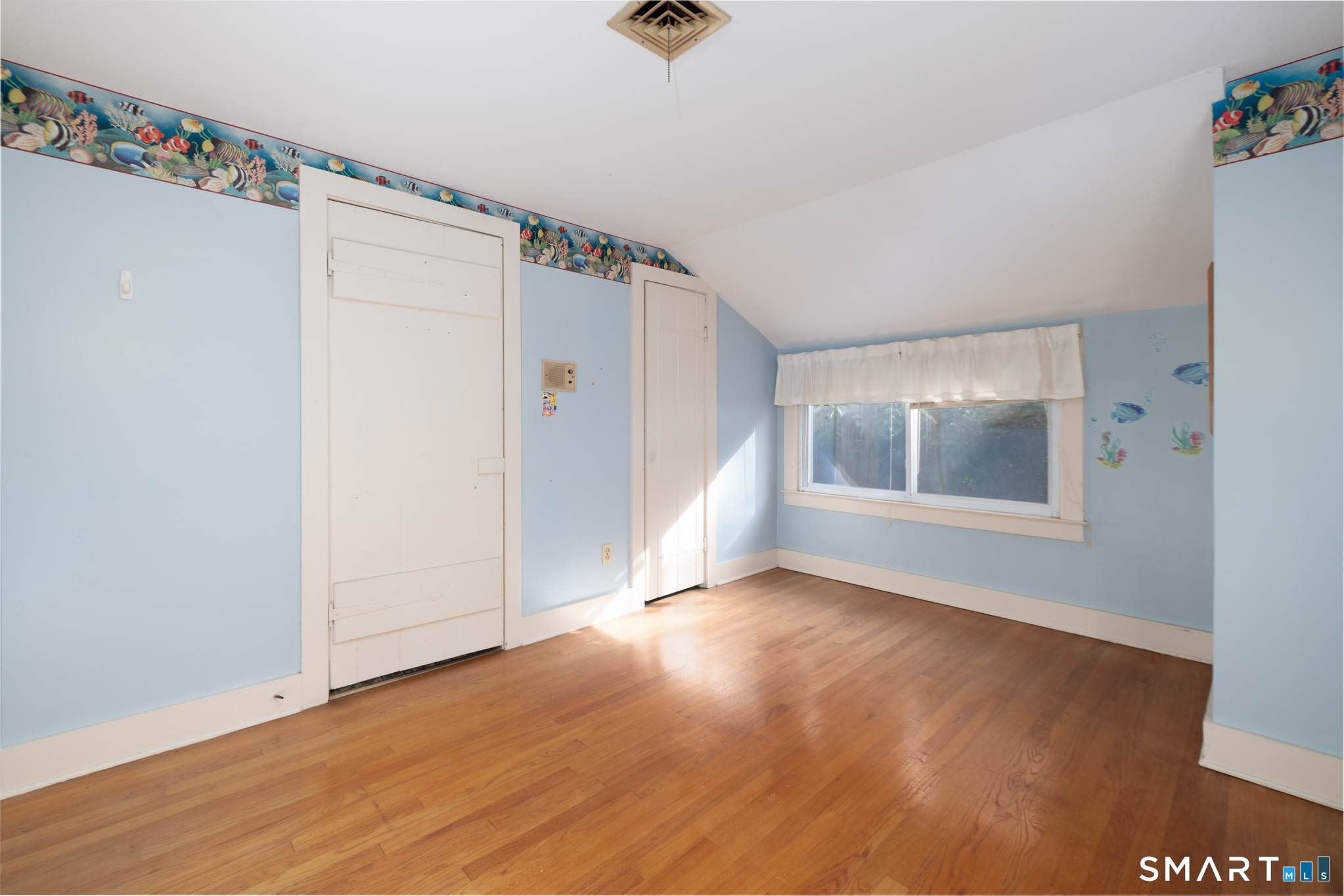 113 Beacon Street Property Photo 23