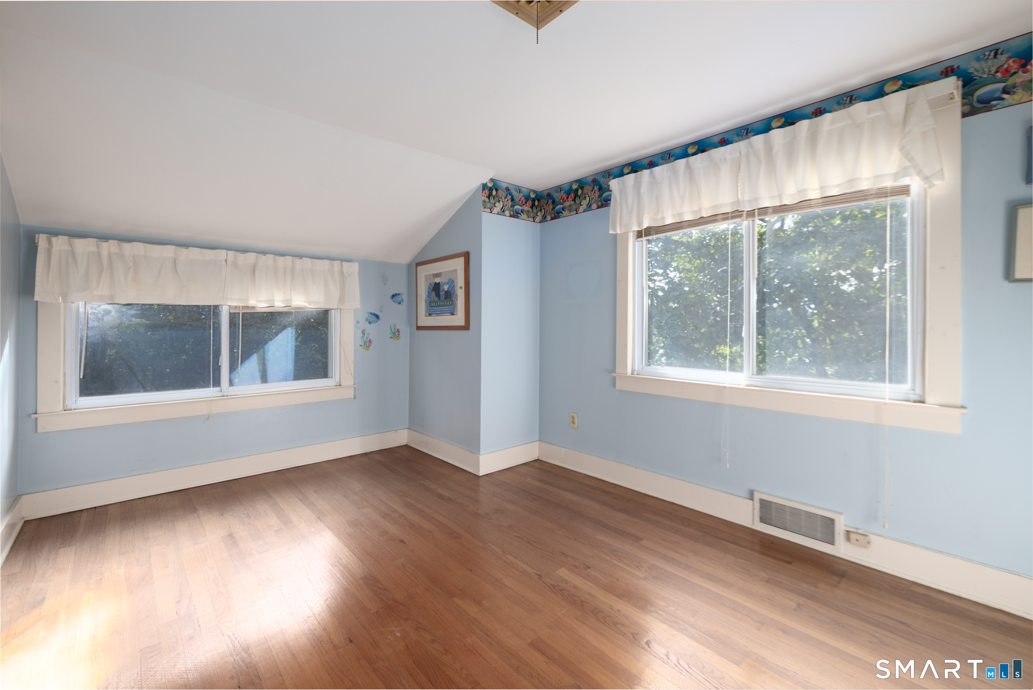 113 Beacon Street Property Photo 24