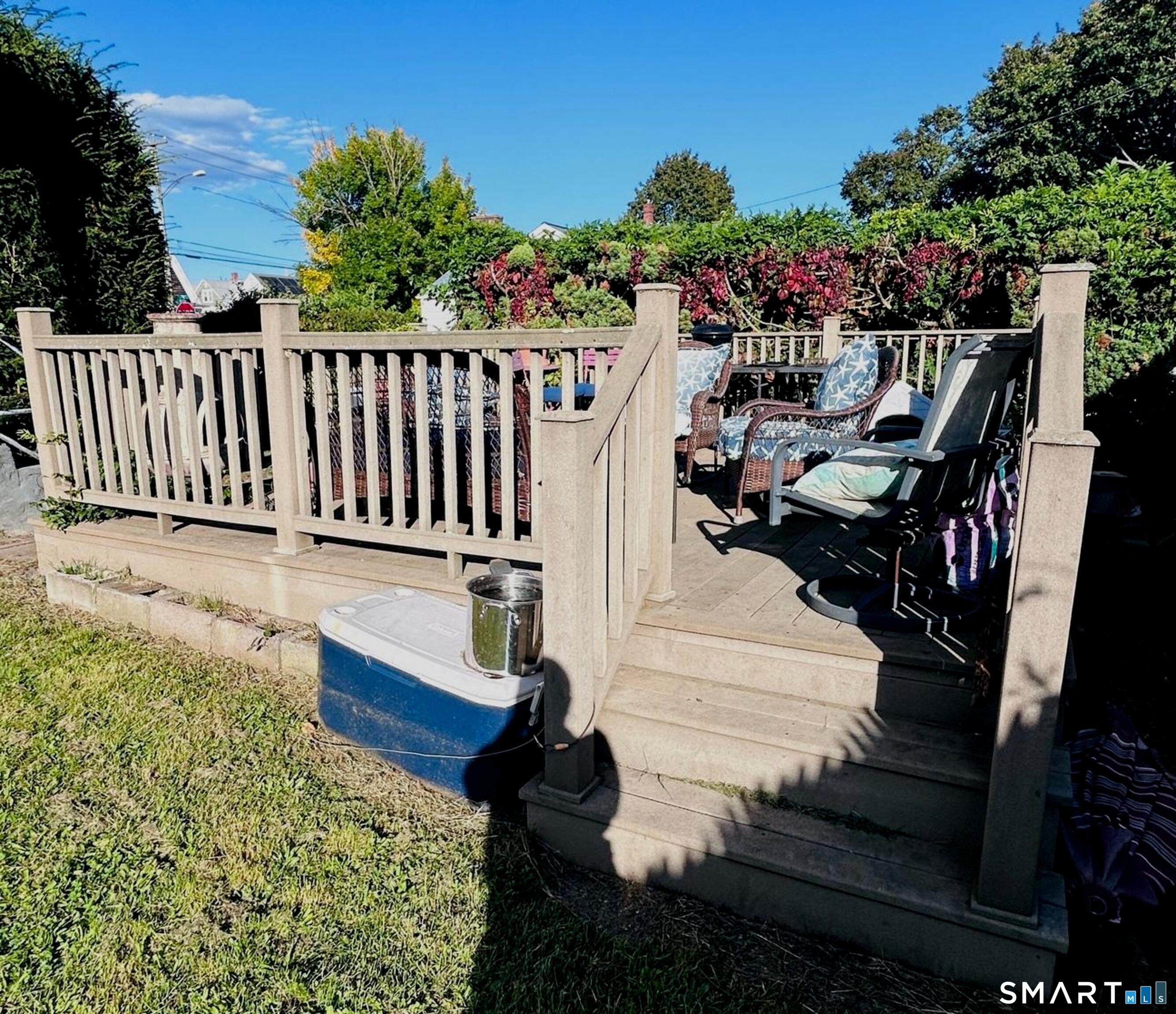90 North Street Property Photo 6