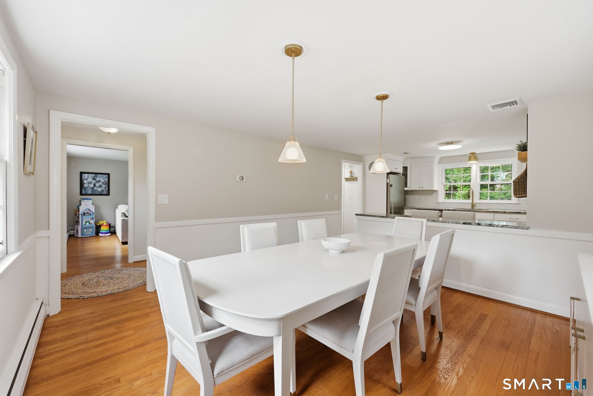 182 Vernon West Street Property Photo 10