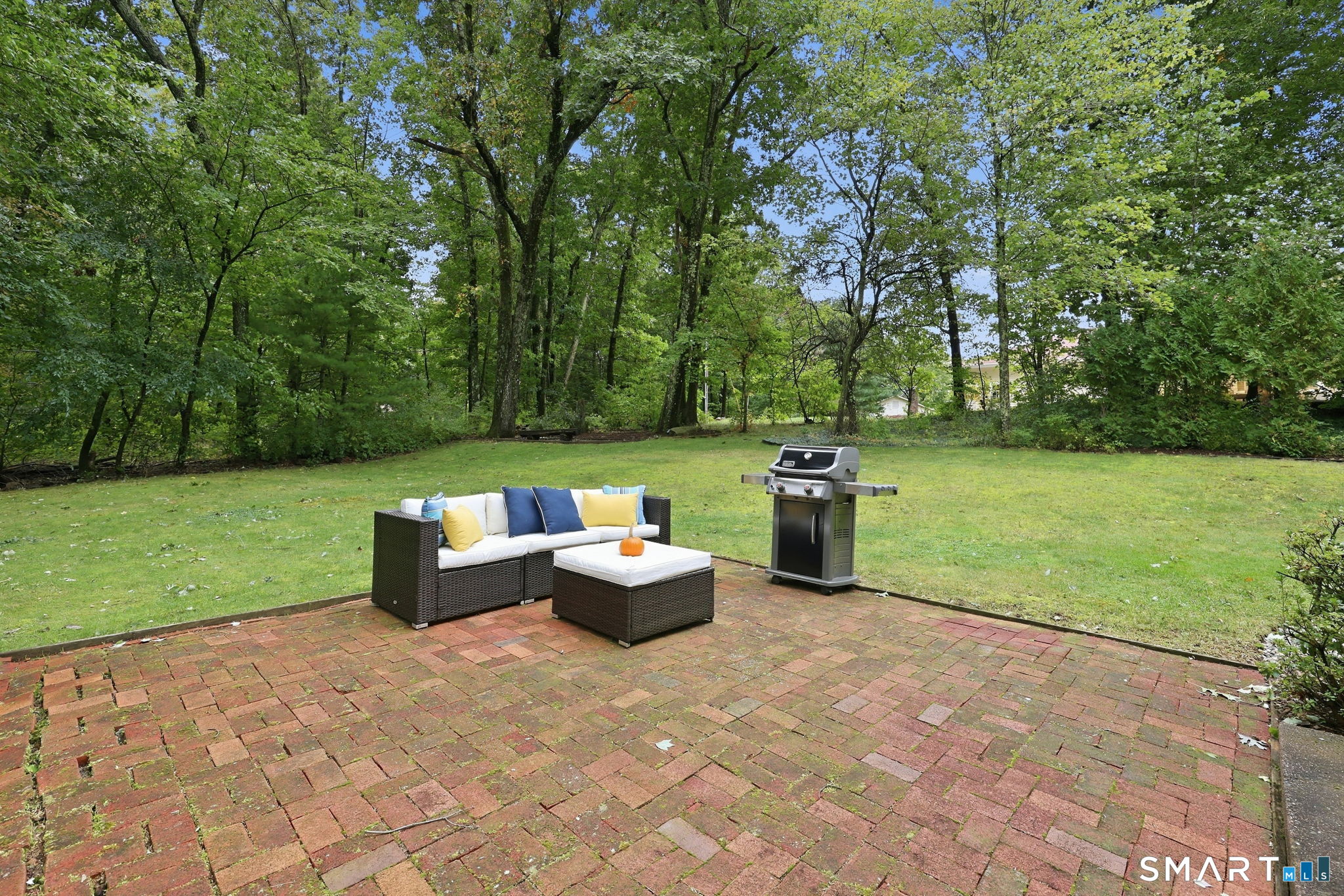182 Vernon West Street Property Photo 38