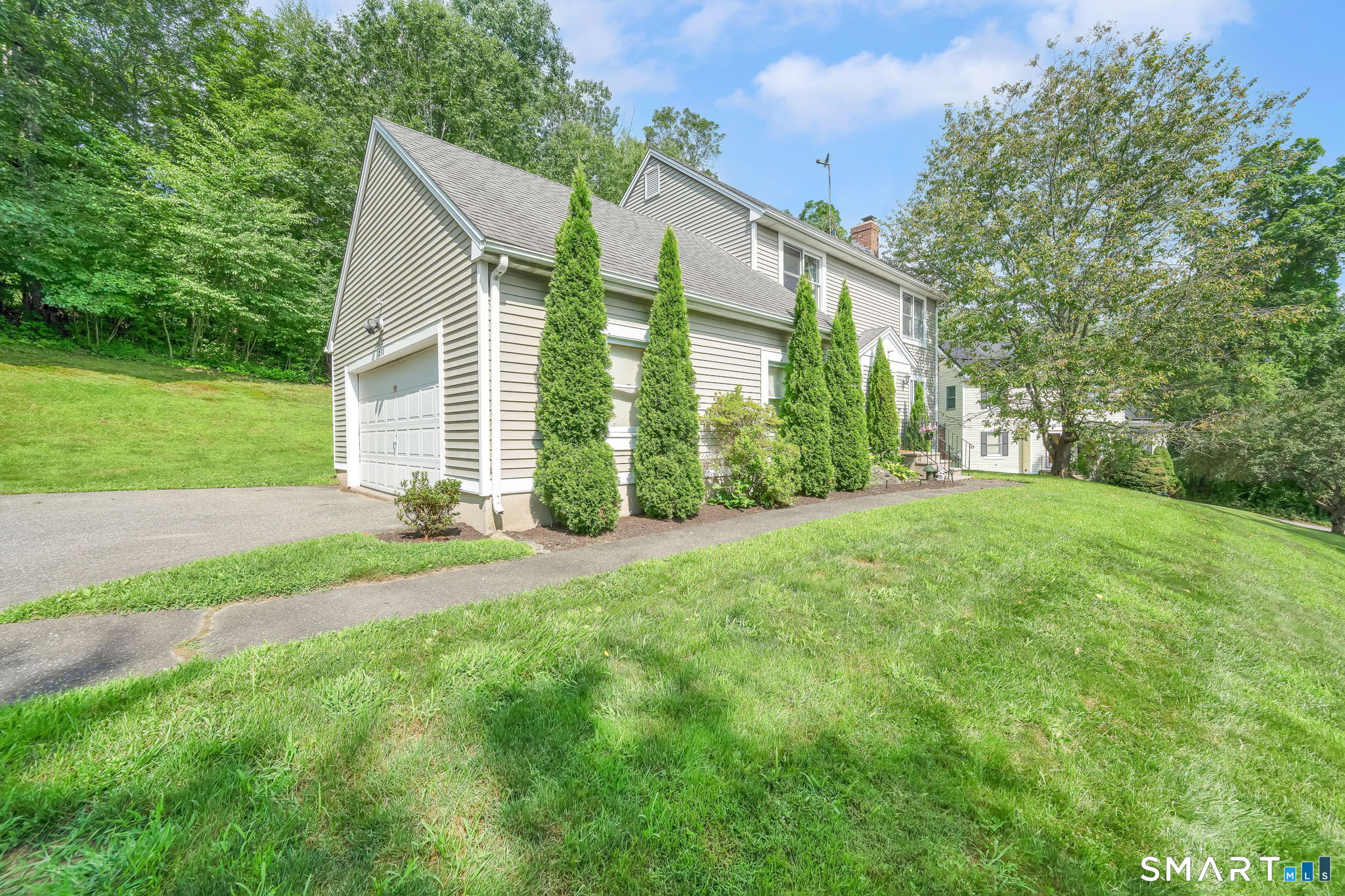 259 Wimbledon North Gate Property Photo 1