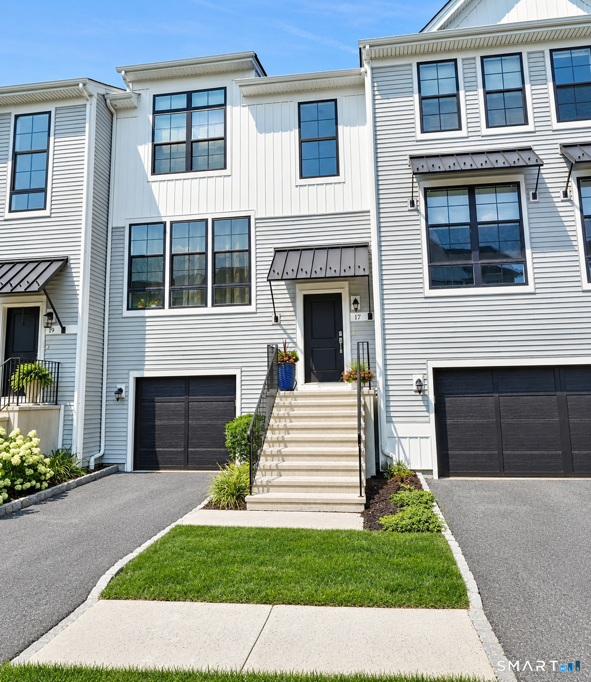 17 Brentwood 17 Circle Property Photo 1