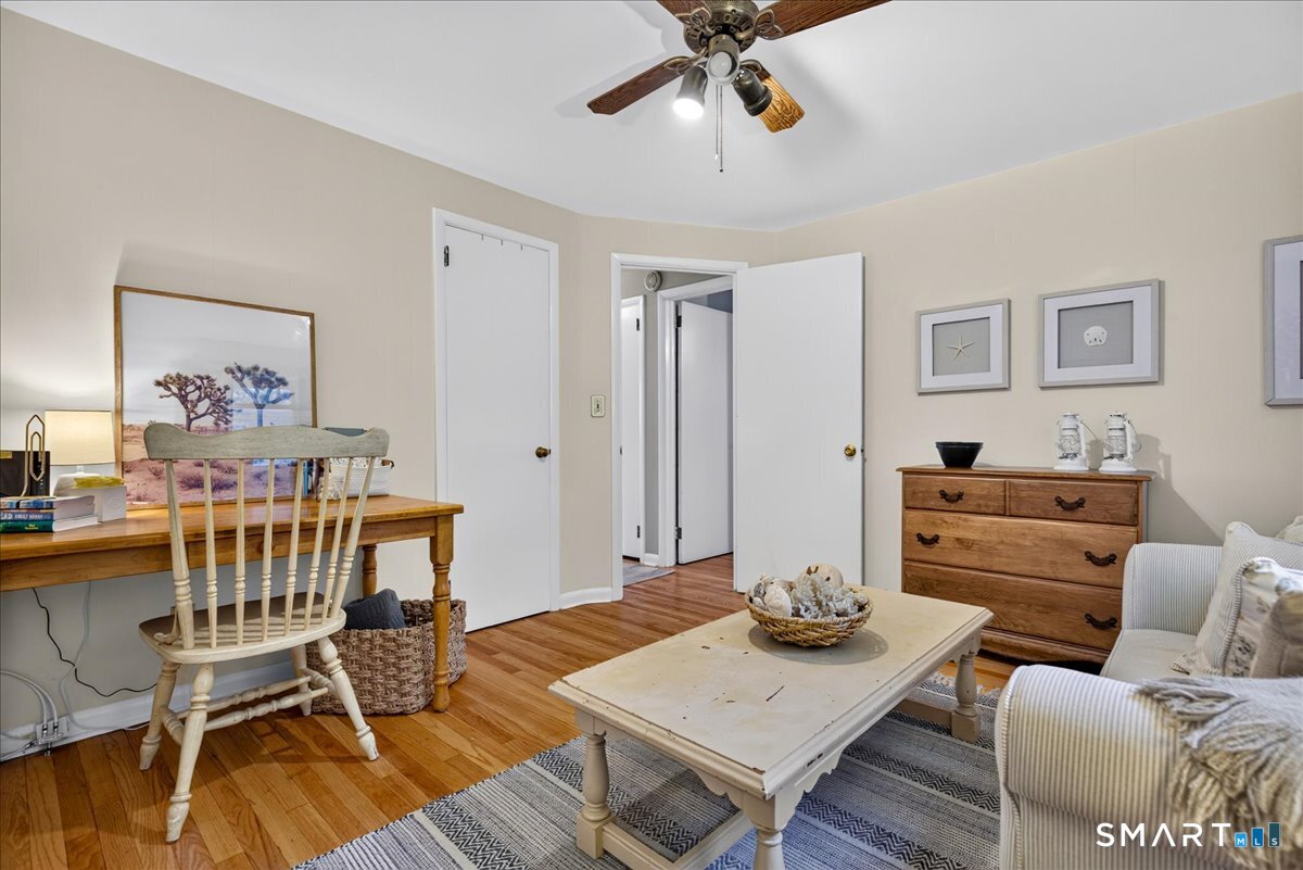 96 Van Street Property Photo 16