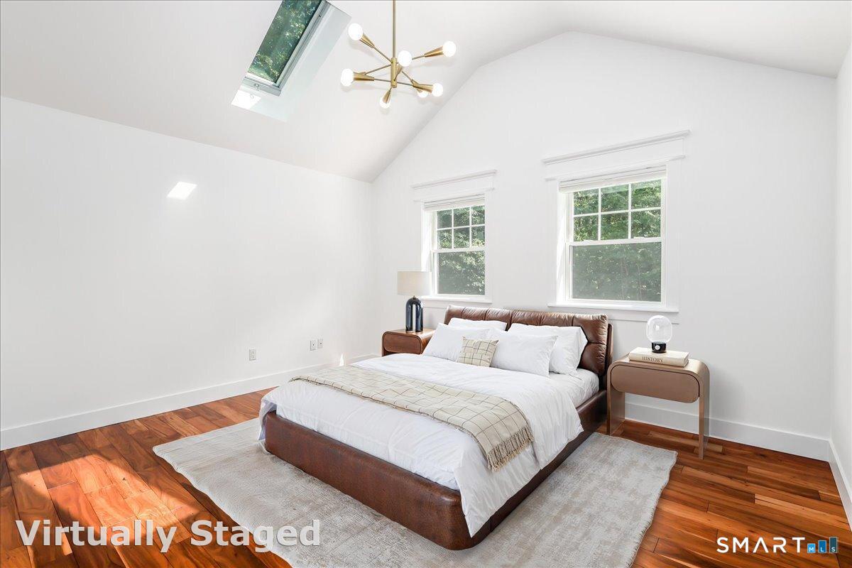 24210525 Property Photo 16