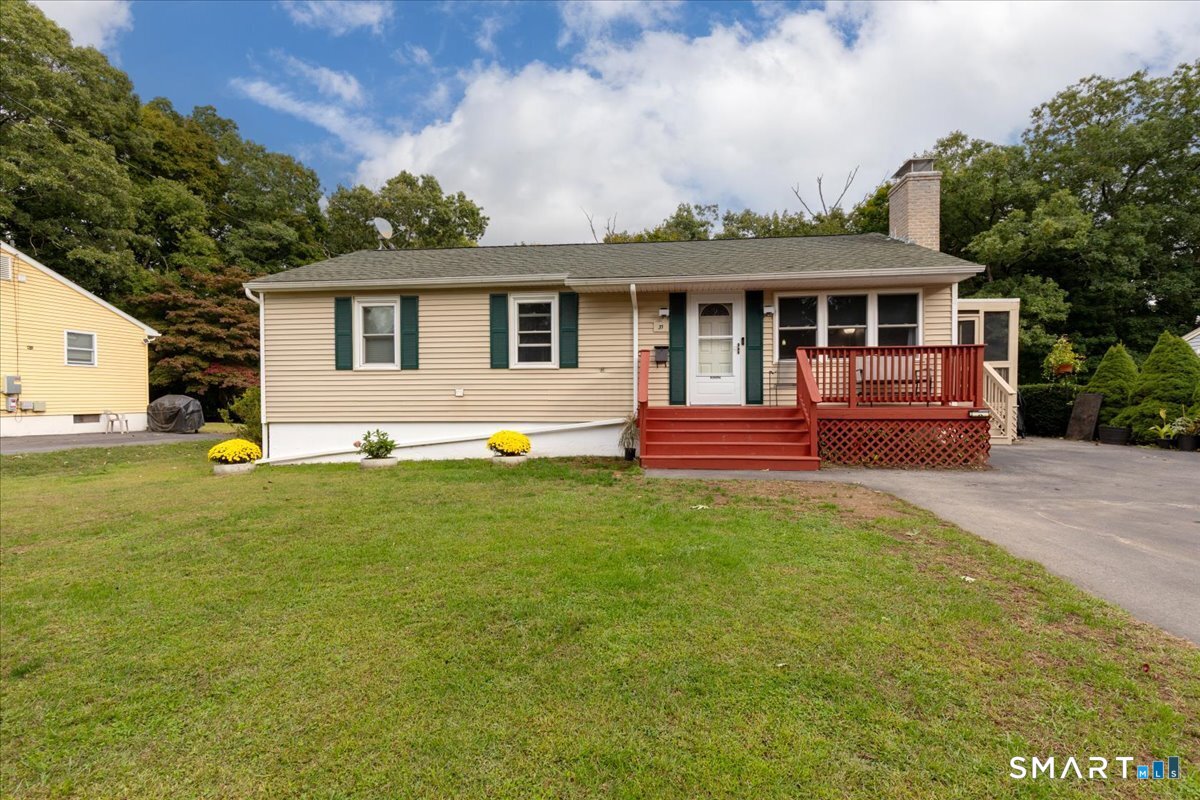 37 Mcdermott Avenue Property Photo 1