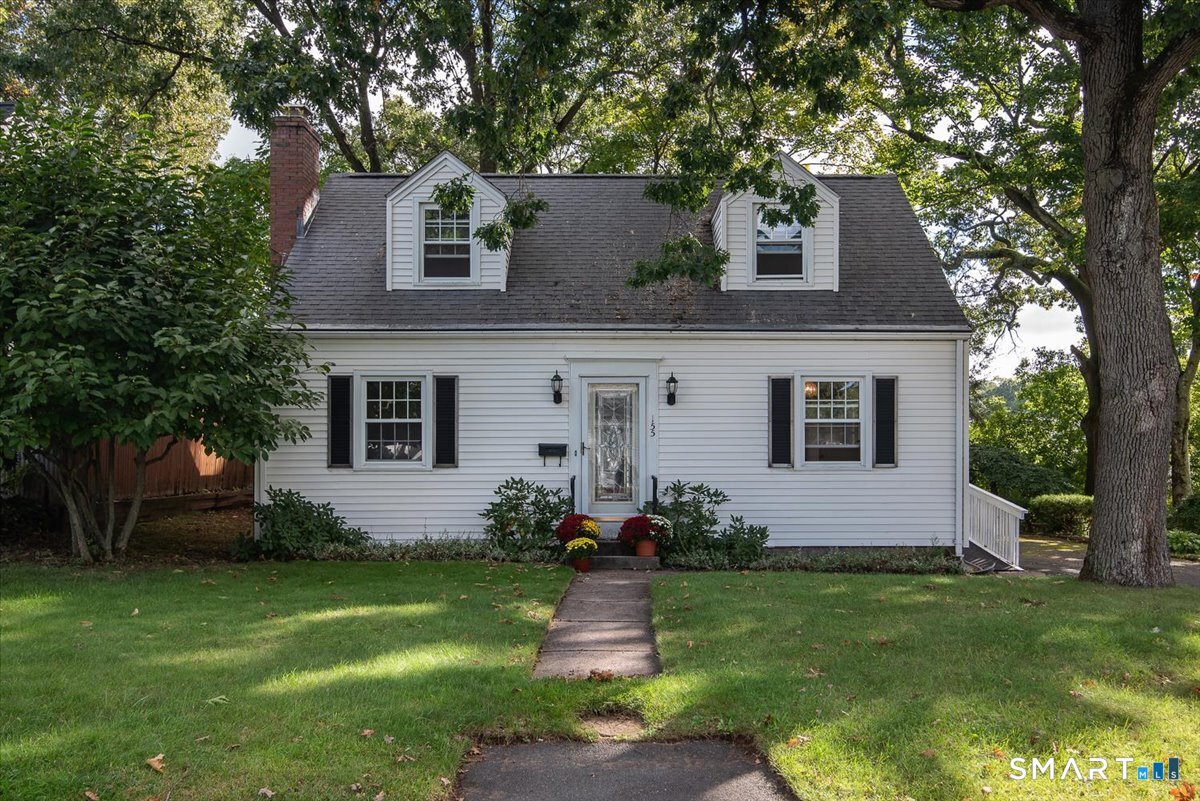 155 Irving Street Property Photo 1