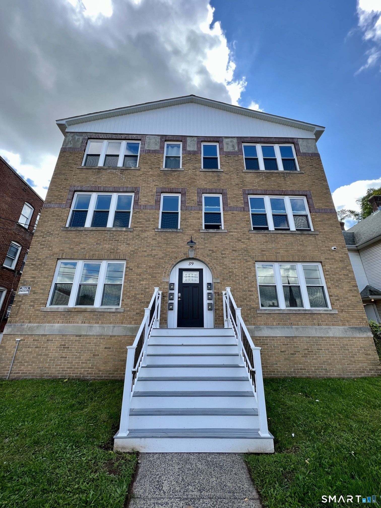 39 Whiting South Street