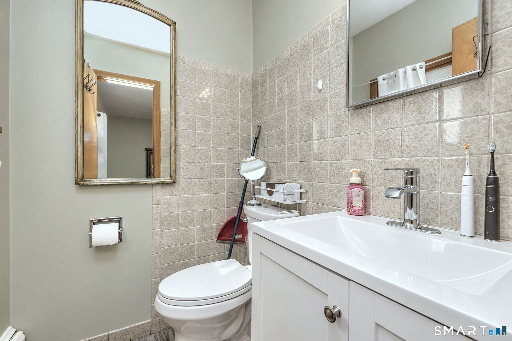 327 Highland Drive Property Photo 21