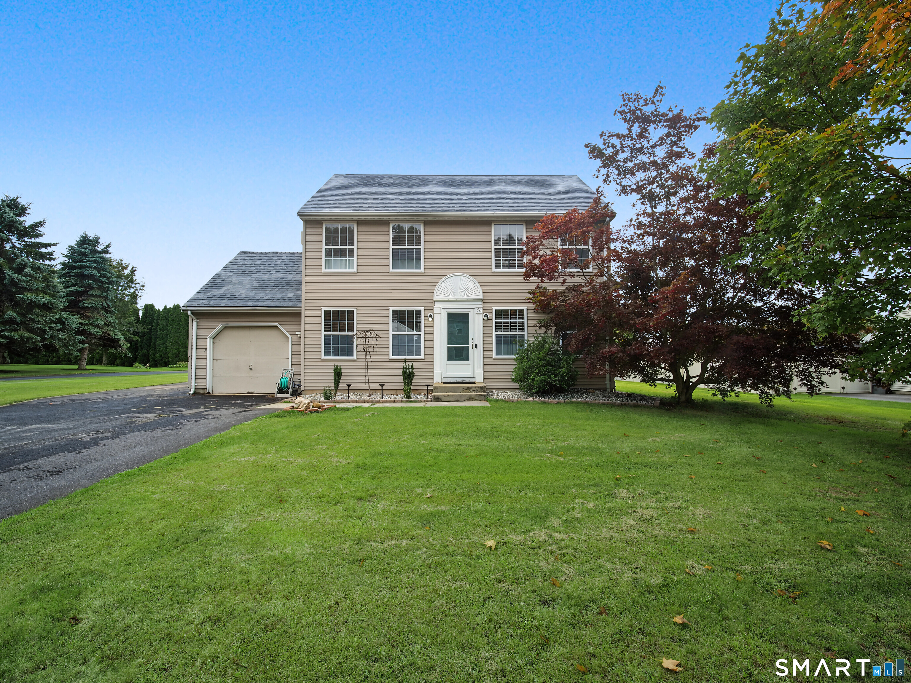 46 Bentley Drive Property Photo 1