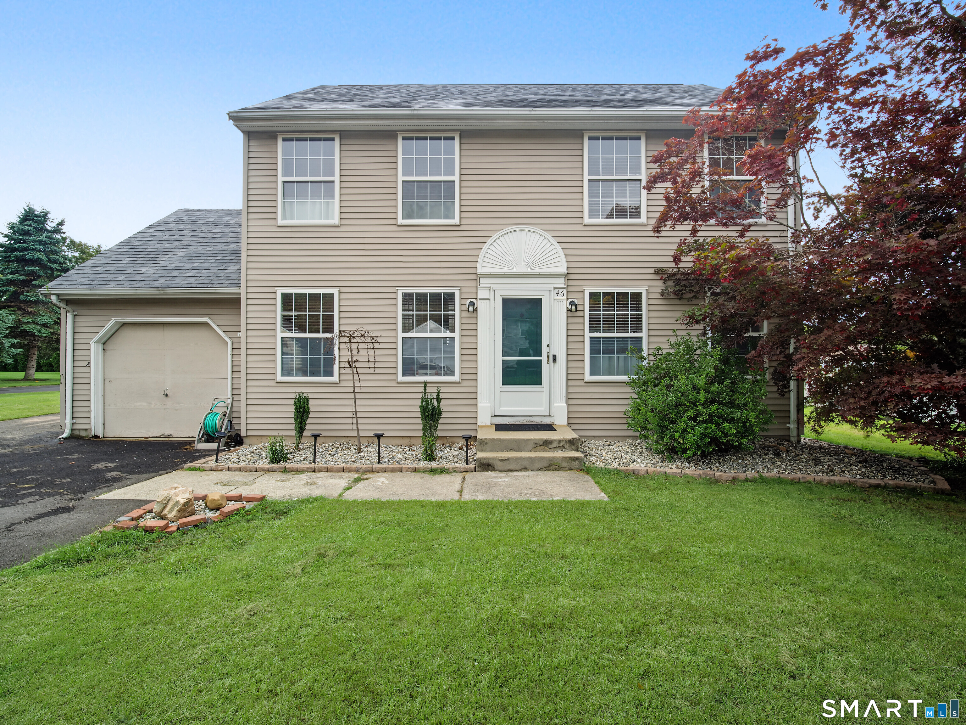 46 Bentley Drive Property Photo 2