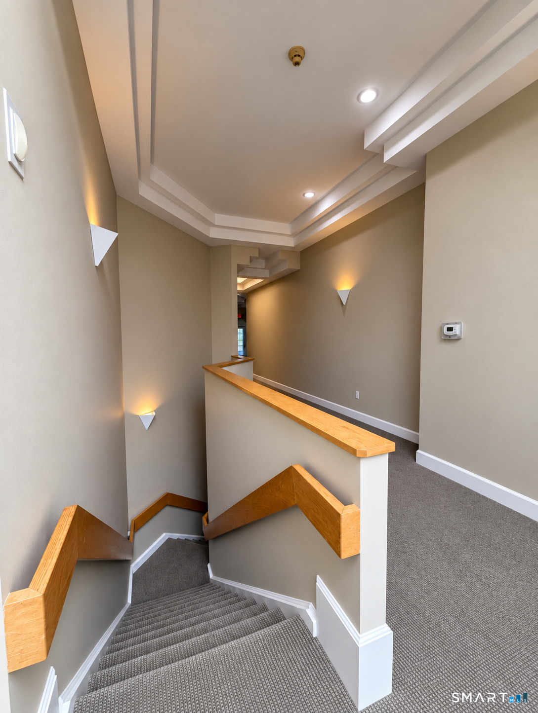 90 Main 4 Street Property Photo 15
