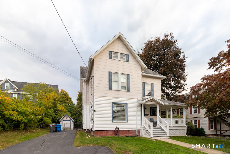 62 Woodland Street Property Photo 1