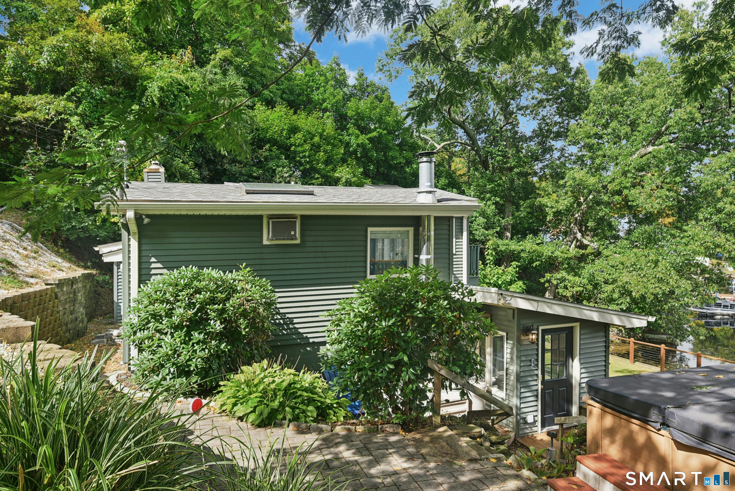 74 Underhill Road Property Photo 25