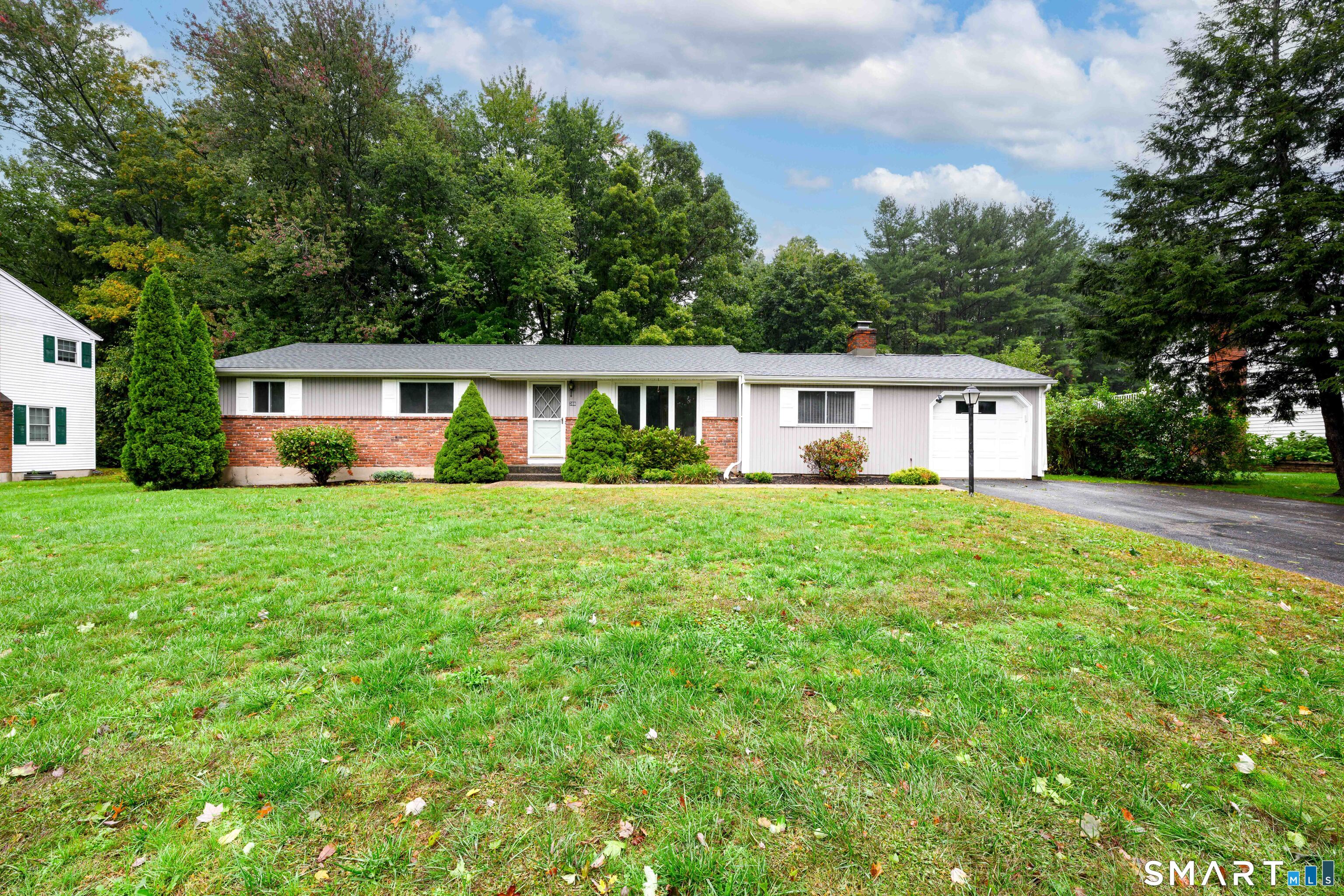388 Sharon Drive Property Photo 1