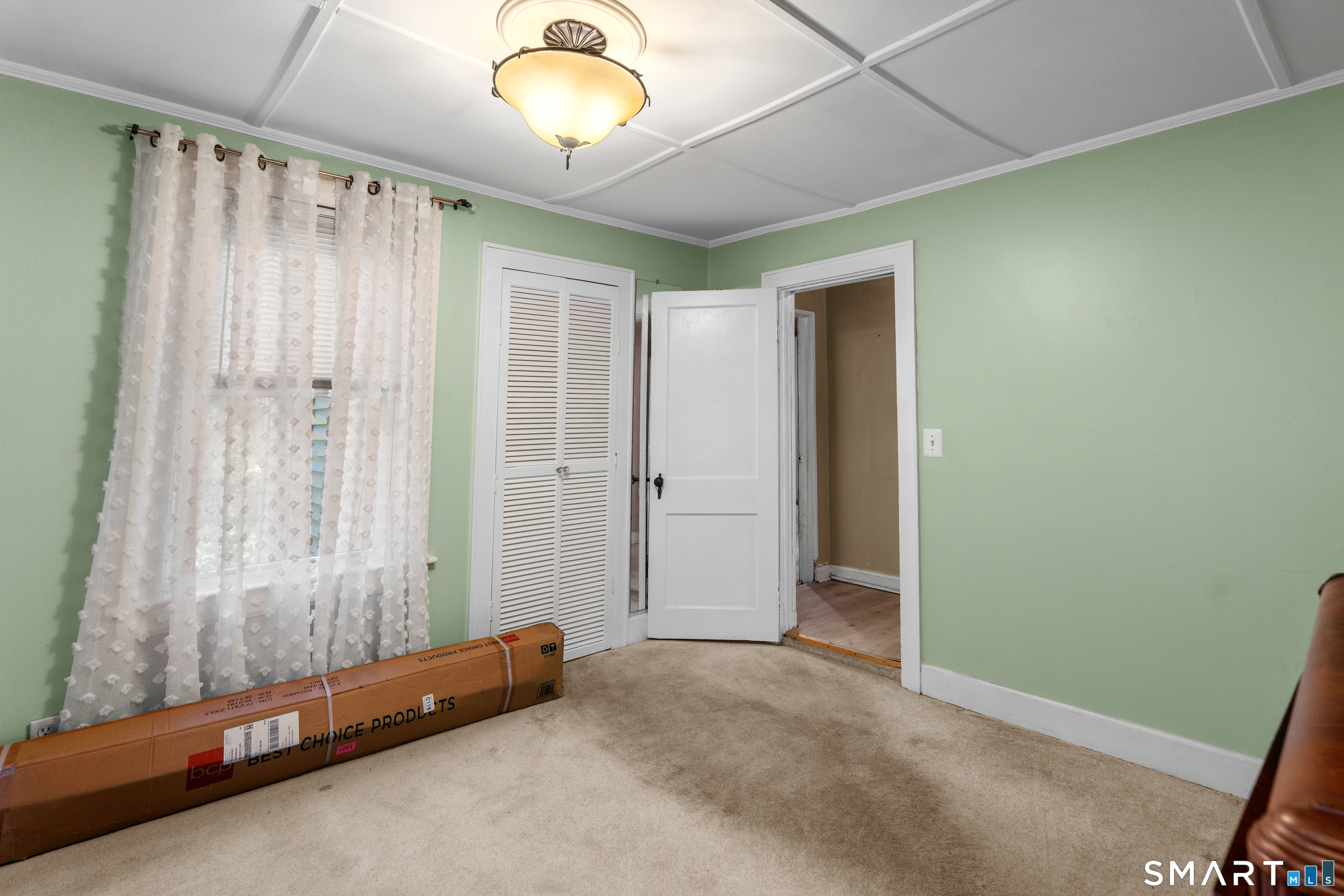 24210624 Property Photo 11