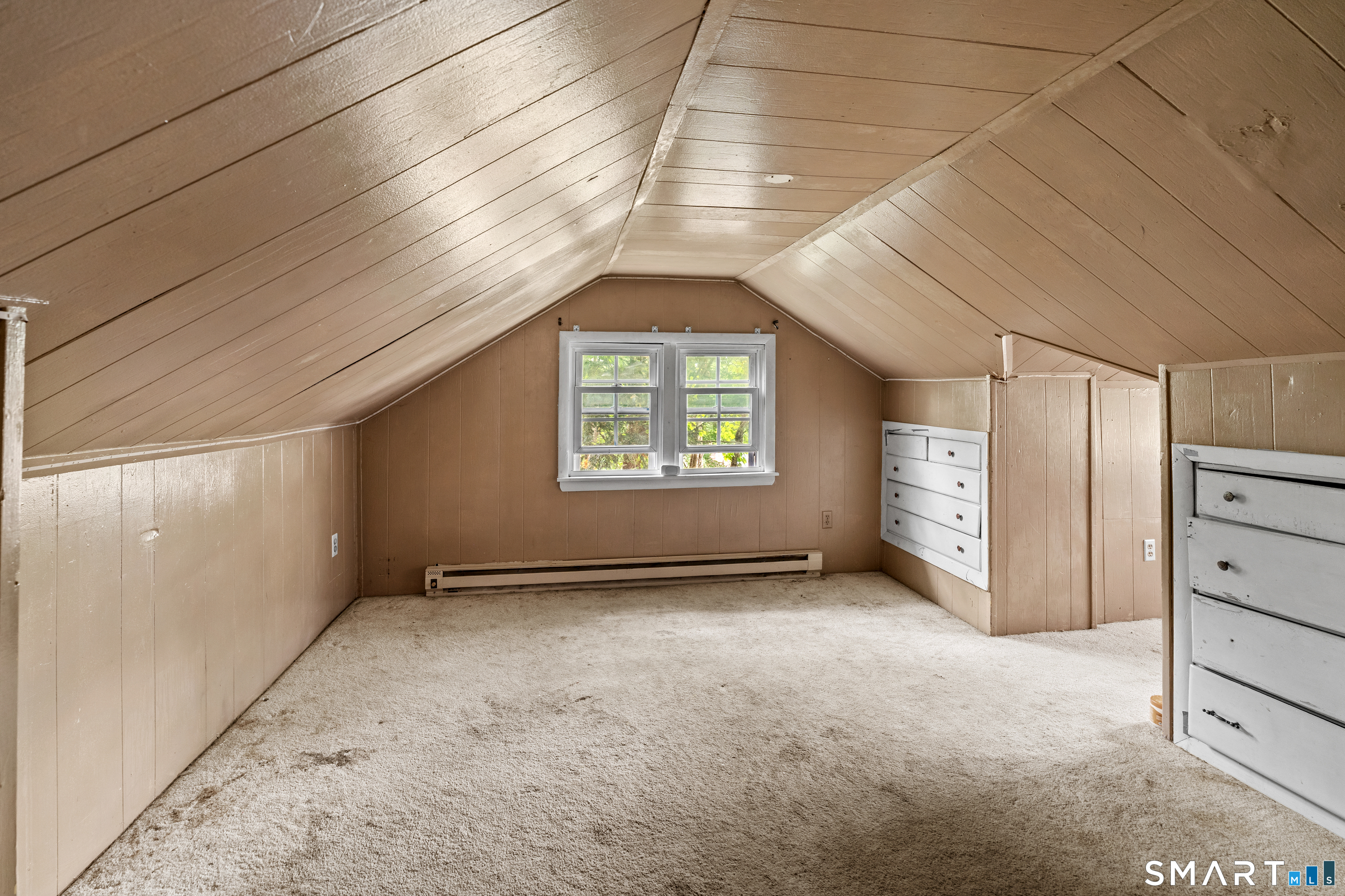 24210624 Property Photo 19