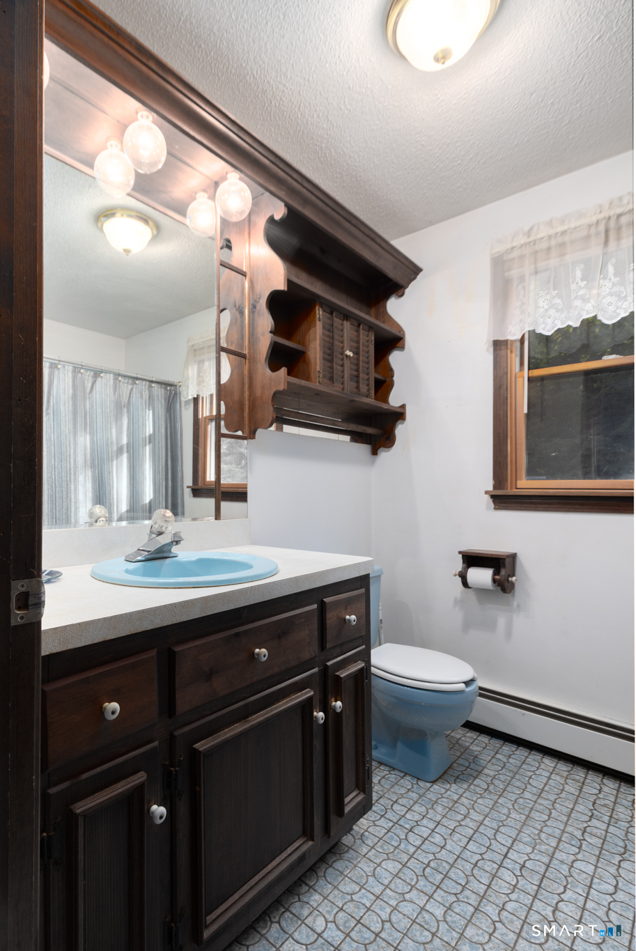 357 River Street Property Photo 25