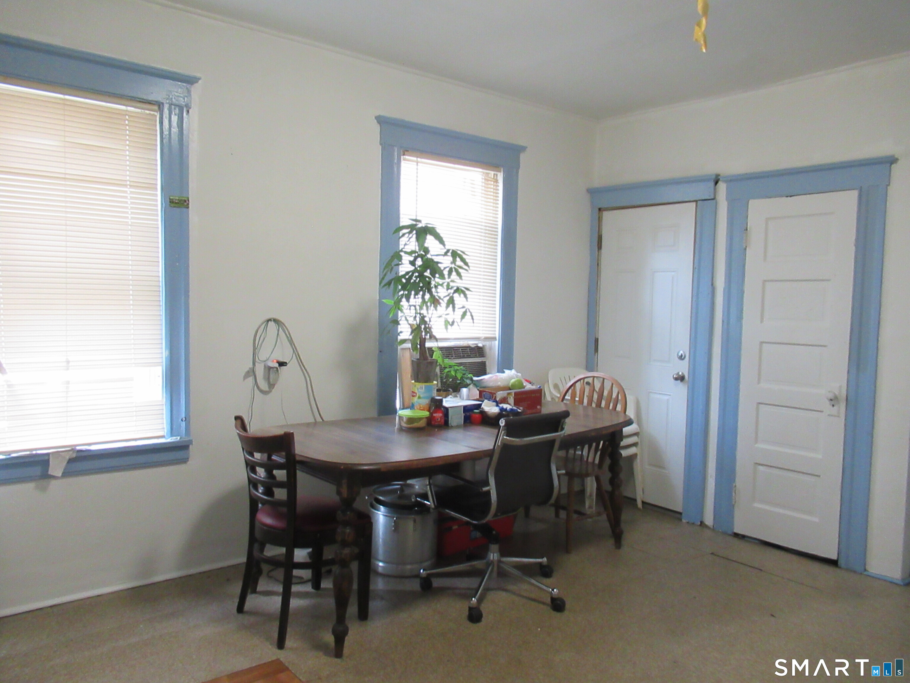 240 Sheridan Street Property Photo 5