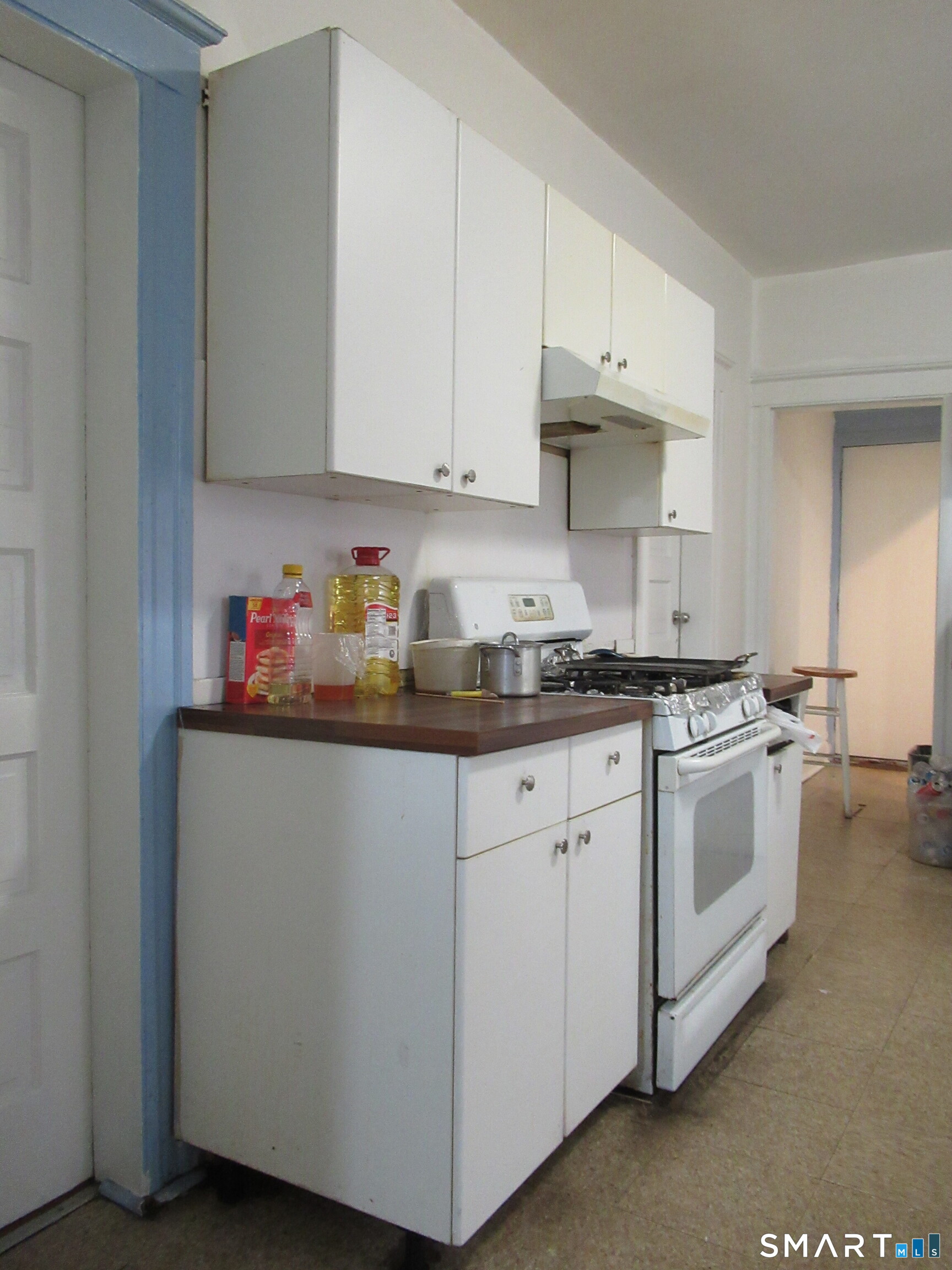 240 Sheridan Street Property Photo 9